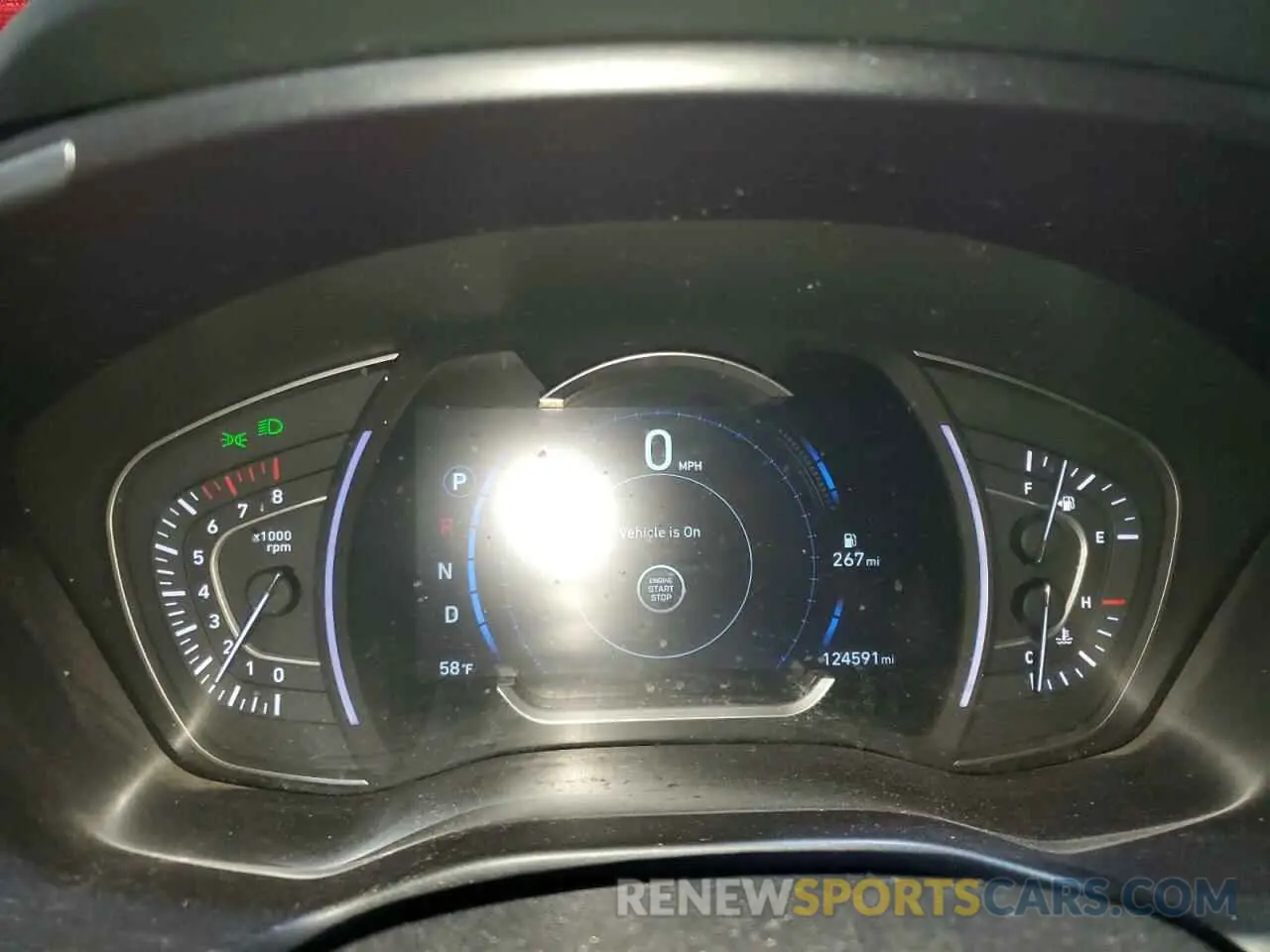 9 Photograph of a damaged car 5NMS3CAD6KH128488 HYUNDAI SANTA FE 2019