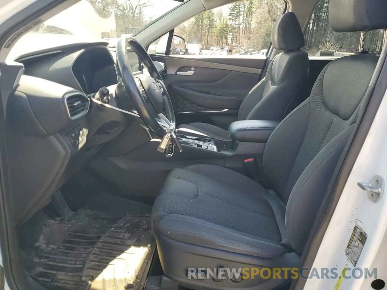 7 Photograph of a damaged car 5NMS3CAD8KH028862 HYUNDAI SANTA FE 2019
