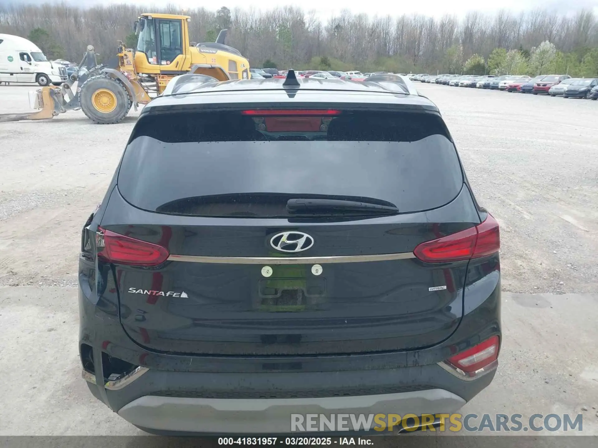 16 Photograph of a damaged car 5NMS3CAD9KH053446 HYUNDAI SANTA FE 2019