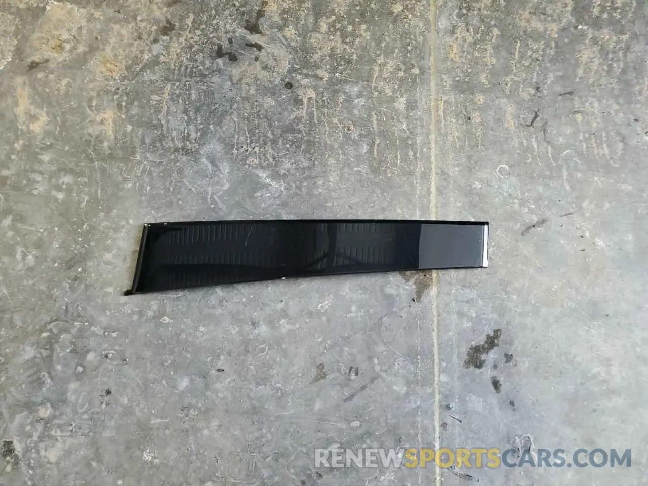 13 Photograph of a damaged car 5NMS3CAD9KH122572 HYUNDAI SANTA FE 2019