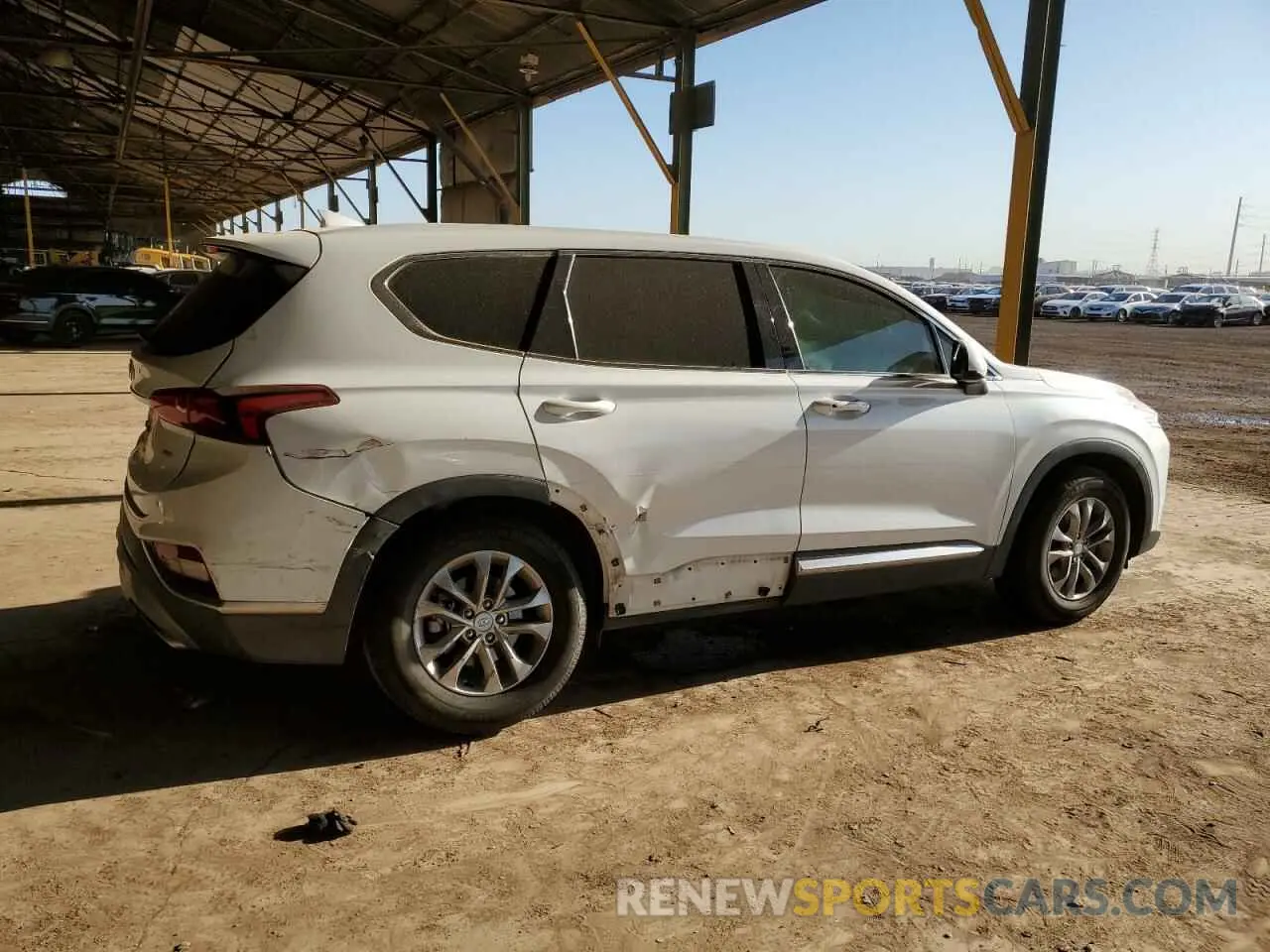 3 Фотография поврежденного автомобиля 5NMS3CADXKH099299 HYUNDAI SANTA FE 2019
