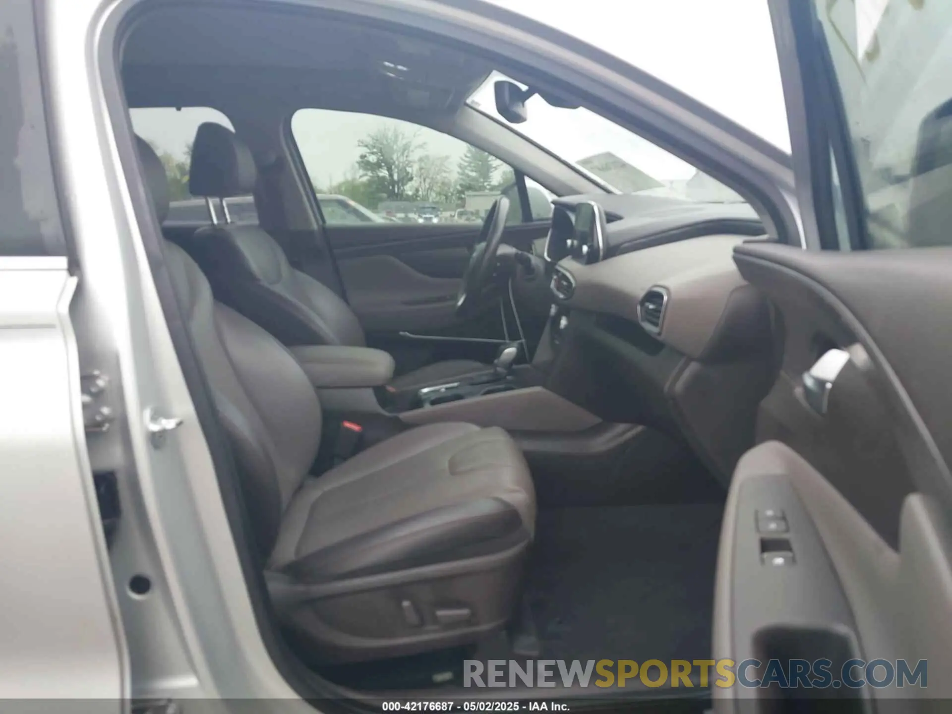 5 Фотография поврежденного автомобиля 5NMS53AA1KH032350 HYUNDAI SANTA FE 2019