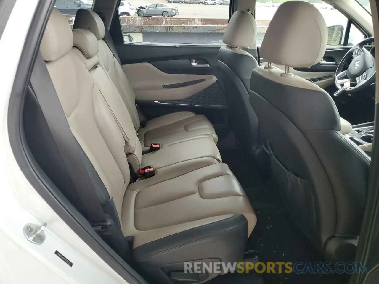 11 Photograph of a damaged car 5NMS53AA1KH033627 HYUNDAI SANTA FE 2019