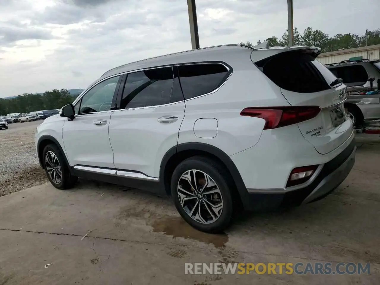 2 Photograph of a damaged car 5NMS53AA1KH033627 HYUNDAI SANTA FE 2019