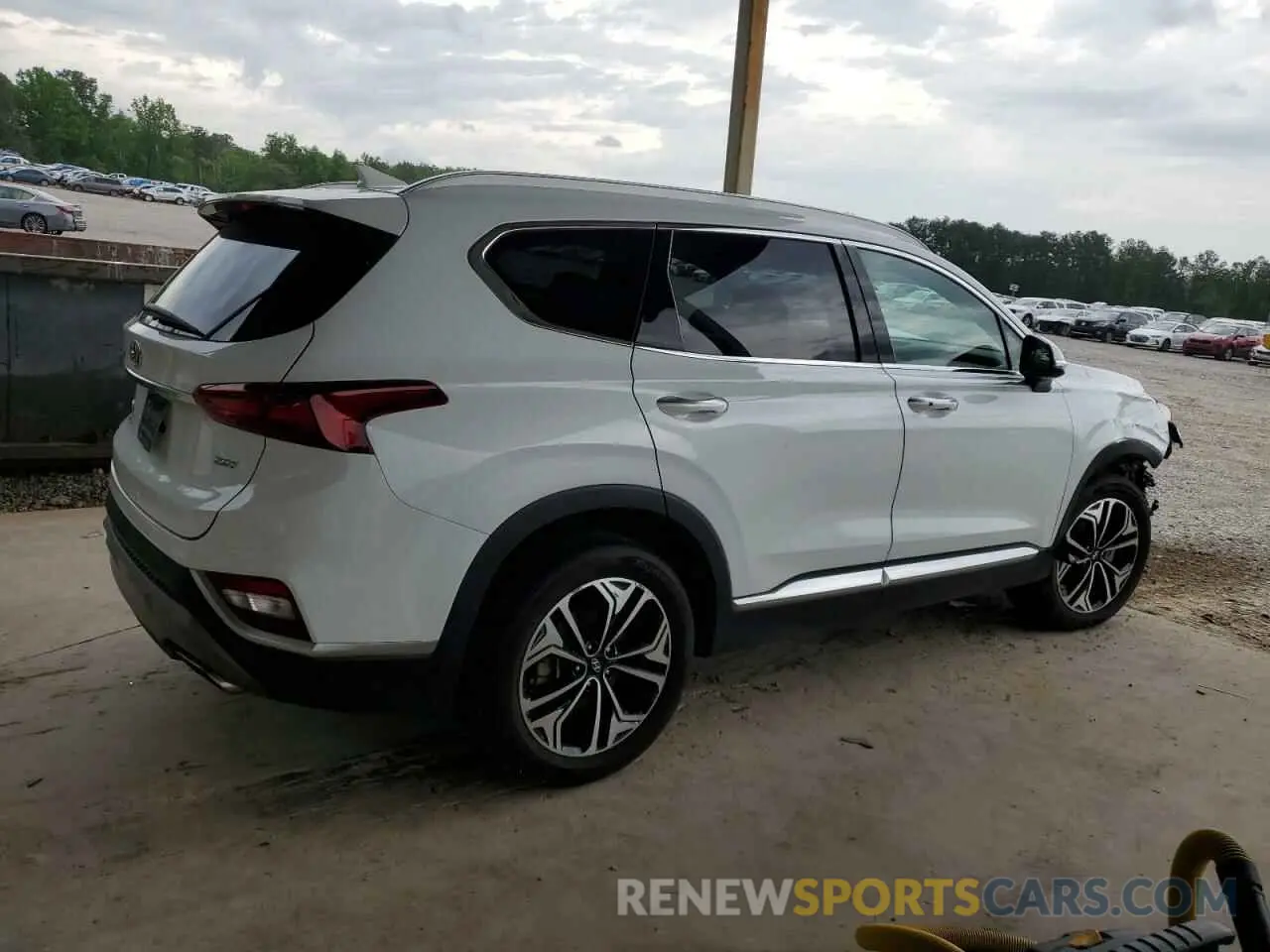 3 Photograph of a damaged car 5NMS53AA1KH033627 HYUNDAI SANTA FE 2019