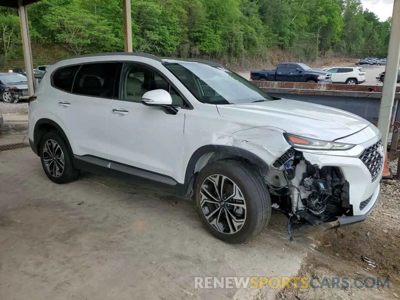 4 Photograph of a damaged car 5NMS53AA1KH033627 HYUNDAI SANTA FE 2019