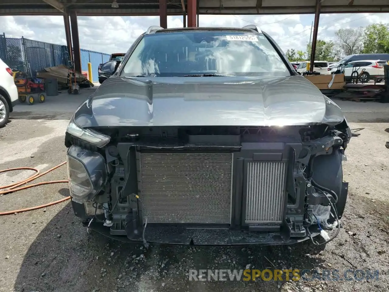 5 Photograph of a damaged car 5NMS53AA2KH133896 HYUNDAI SANTA FE 2019