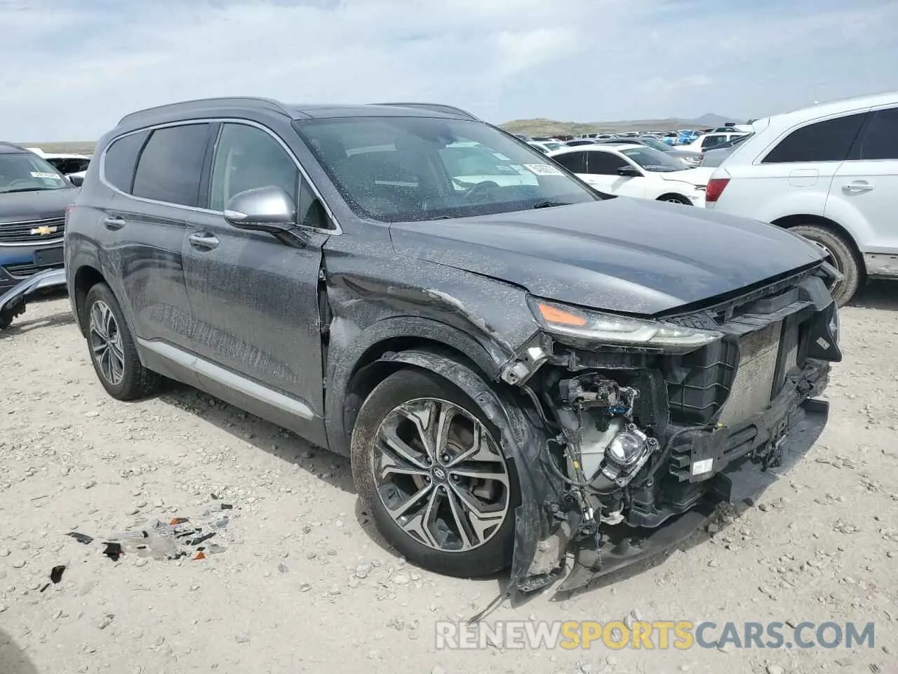 4 Photograph of a damaged car 5NMS5CAA0KH018326 HYUNDAI SANTA FE 2019