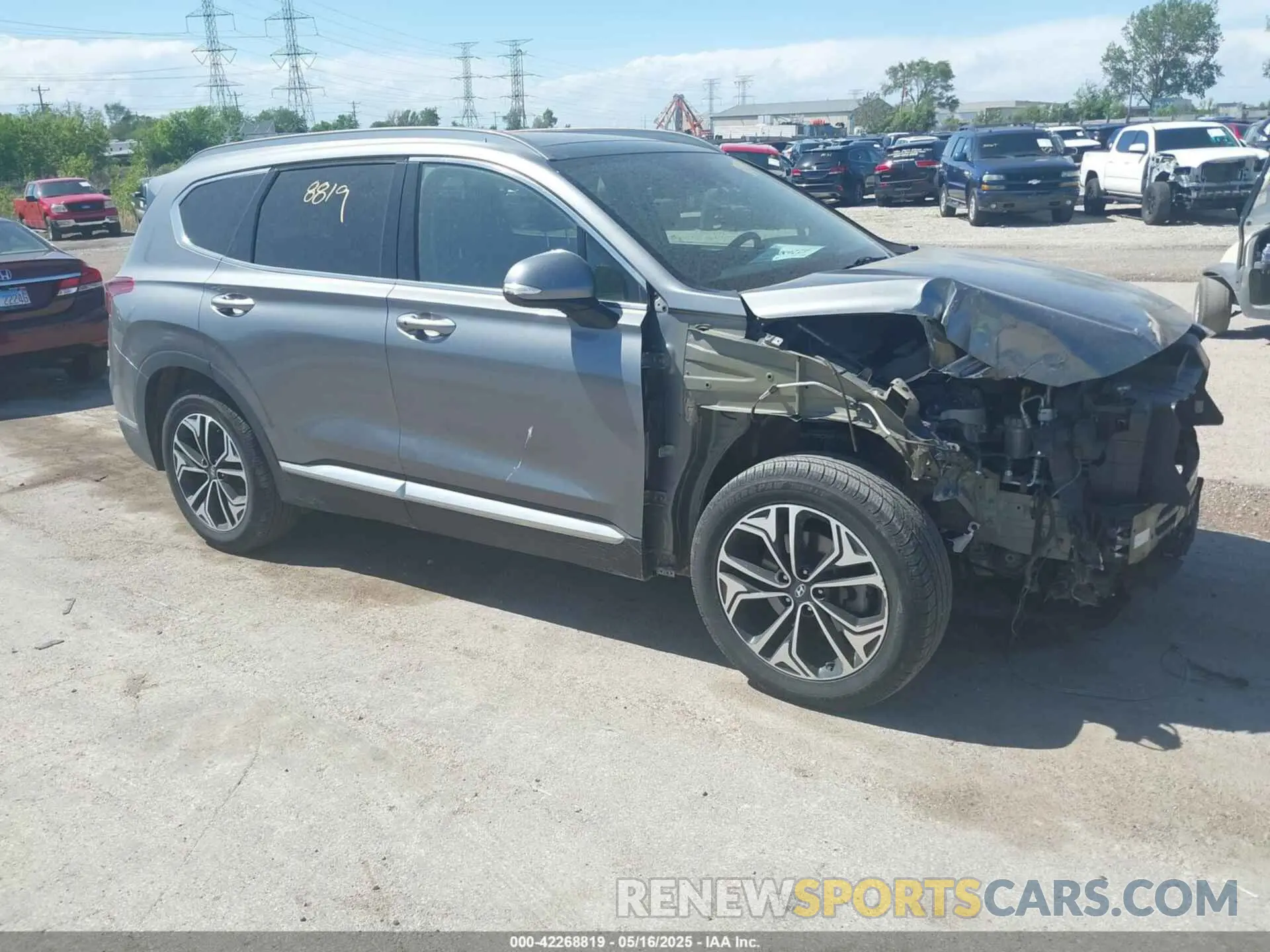 1 Фотография поврежденного автомобиля 5NMS5CAA1KH076297 HYUNDAI SANTA FE 2019