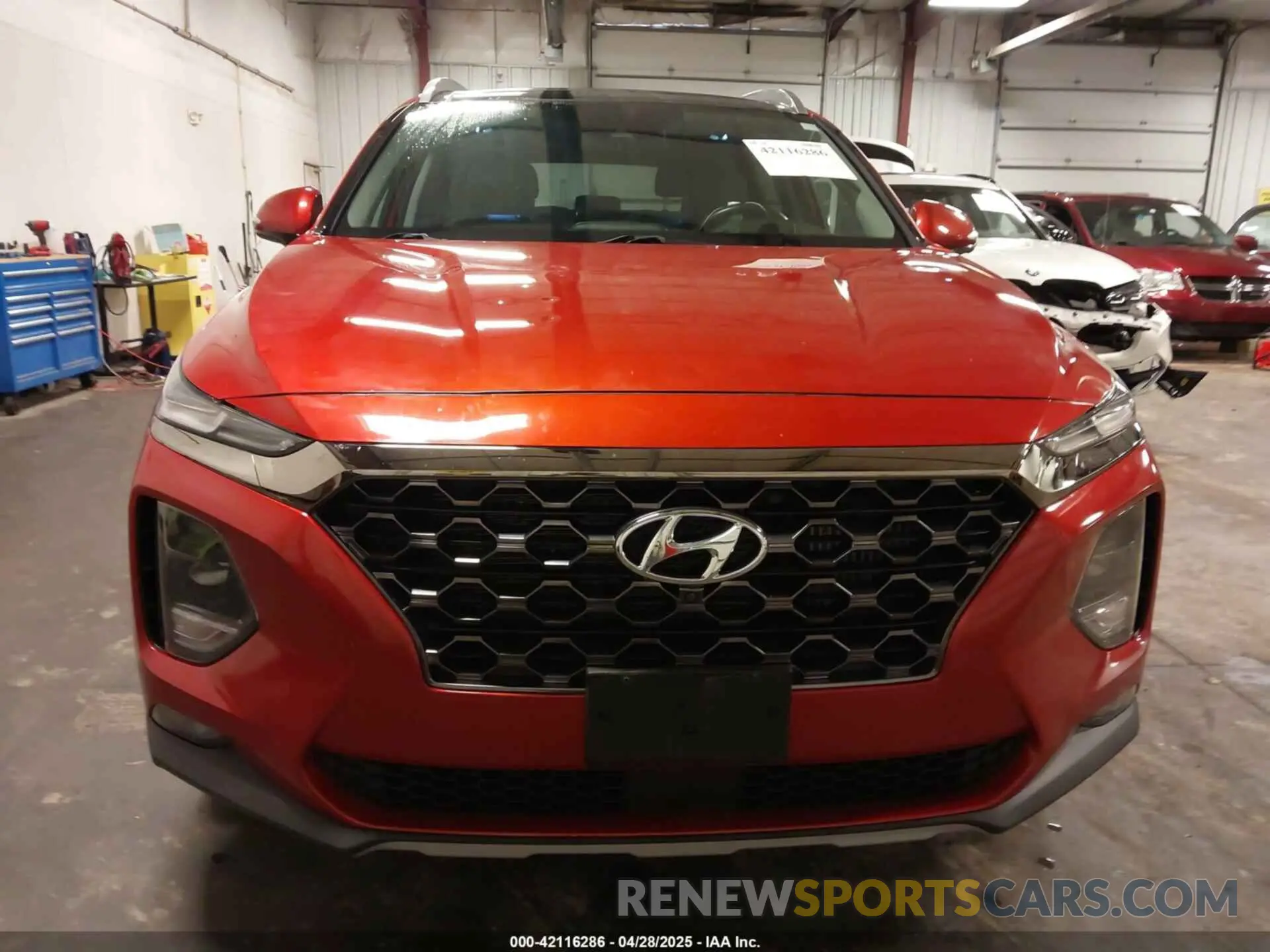 12 Photograph of a damaged car 5NMS5CAA4KH067125 HYUNDAI SANTA FE 2019