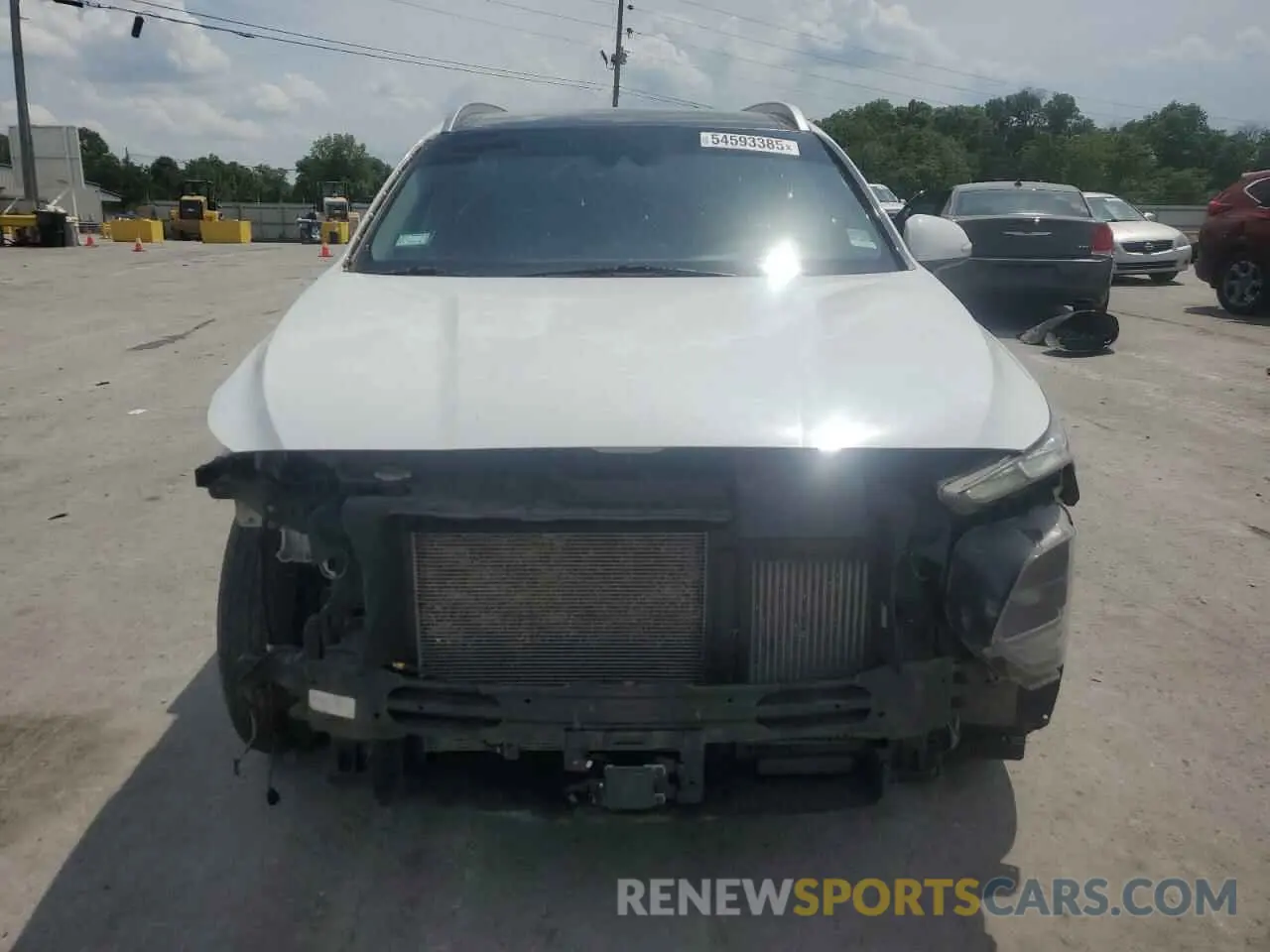 5 Photograph of a damaged car 5NMS5CAA6KH031484 HYUNDAI SANTA FE 2019