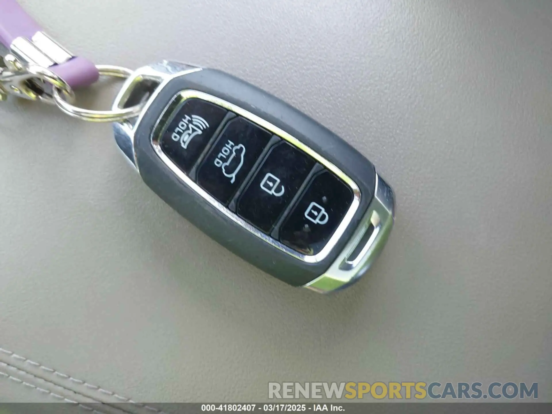 11 Photograph of a damaged car 5NMS5CAA6KH075047 HYUNDAI SANTA FE 2019