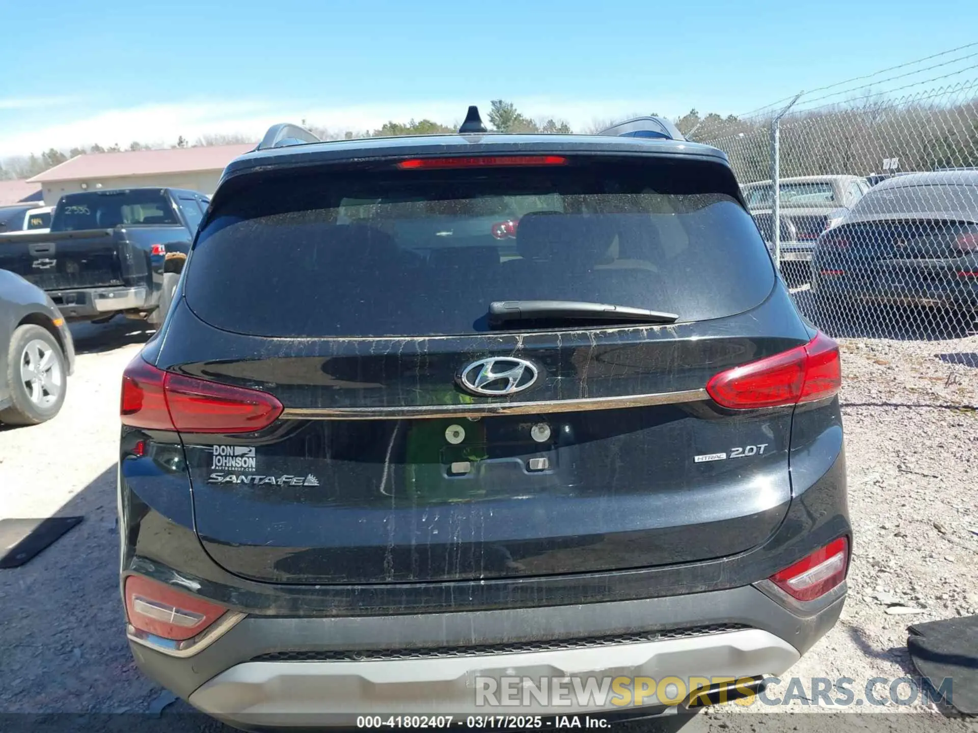 16 Photograph of a damaged car 5NMS5CAA6KH075047 HYUNDAI SANTA FE 2019