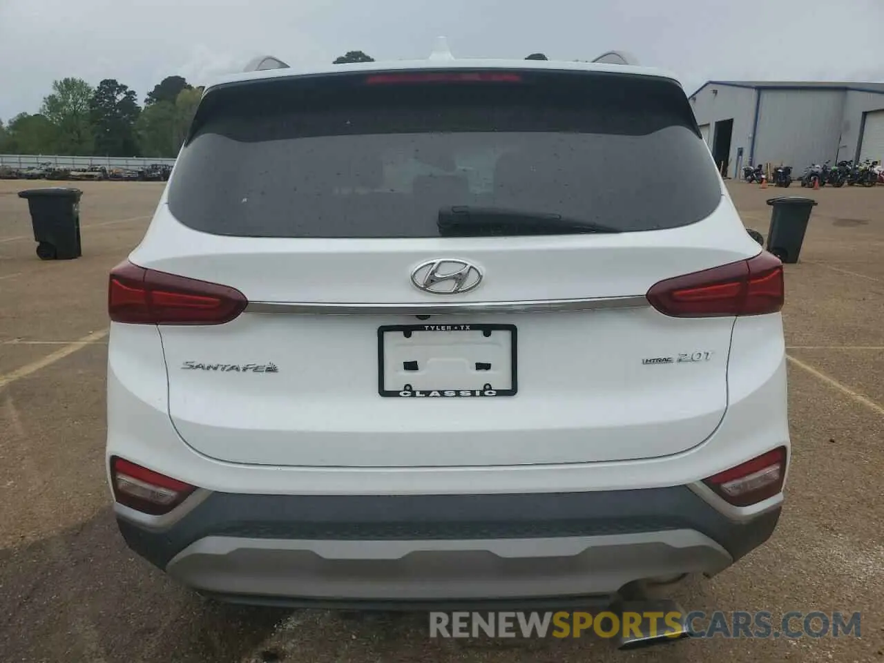 6 Photograph of a damaged car 5NMS5CAAXKH018883 HYUNDAI SANTA FE 2019