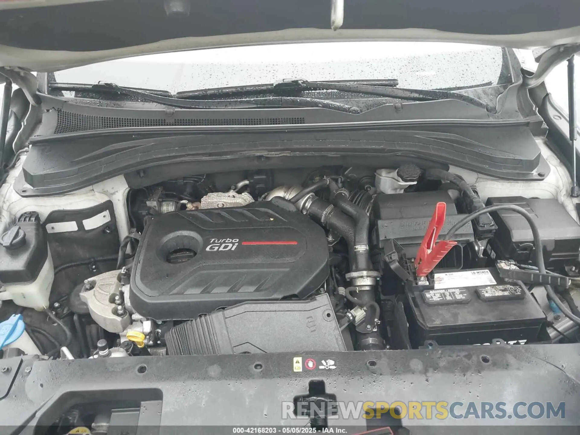 10 Photograph of a damaged car 5NMS5CAAXKH111080 HYUNDAI SANTA FE 2019