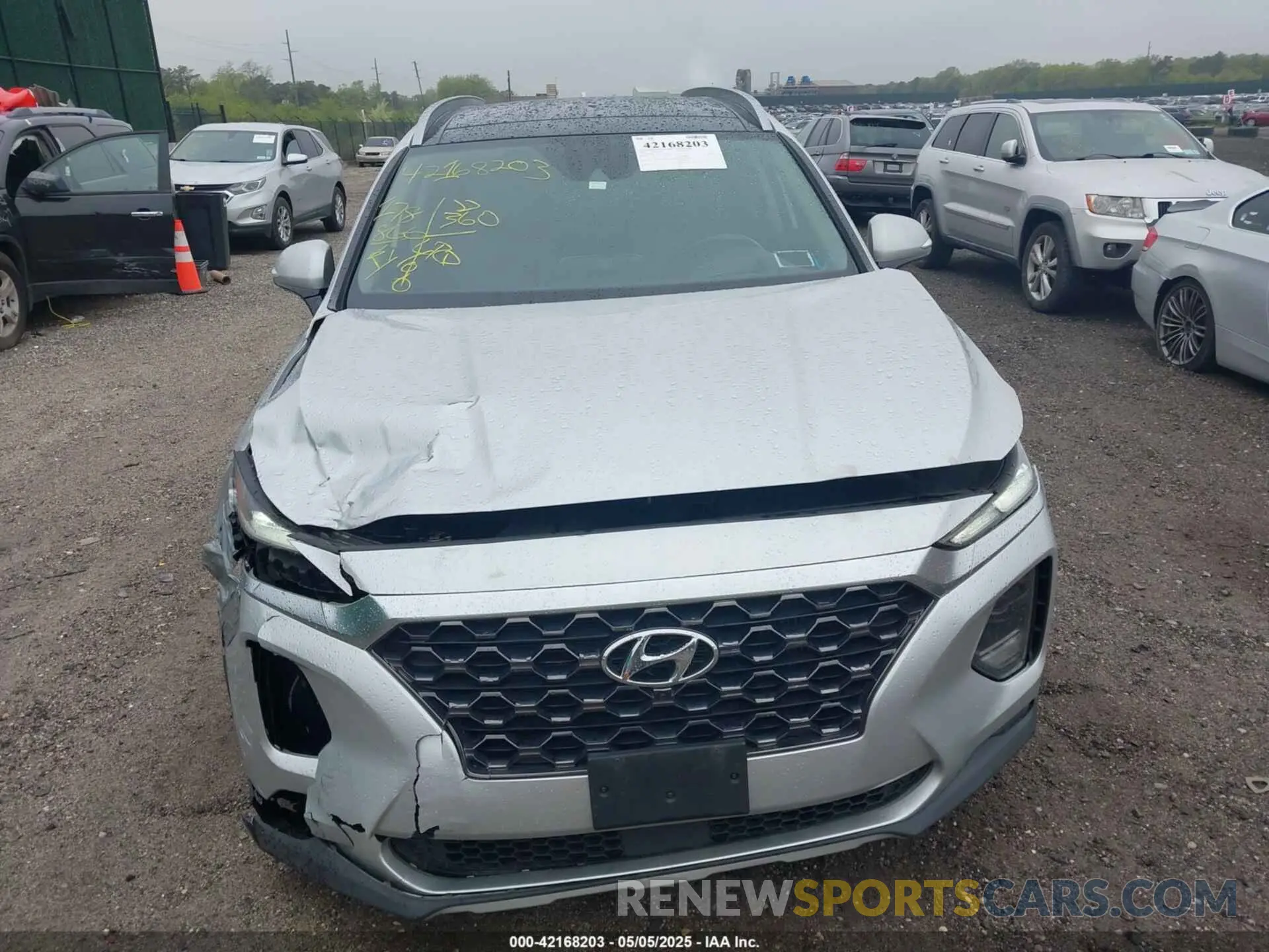 12 Photograph of a damaged car 5NMS5CAAXKH111080 HYUNDAI SANTA FE 2019