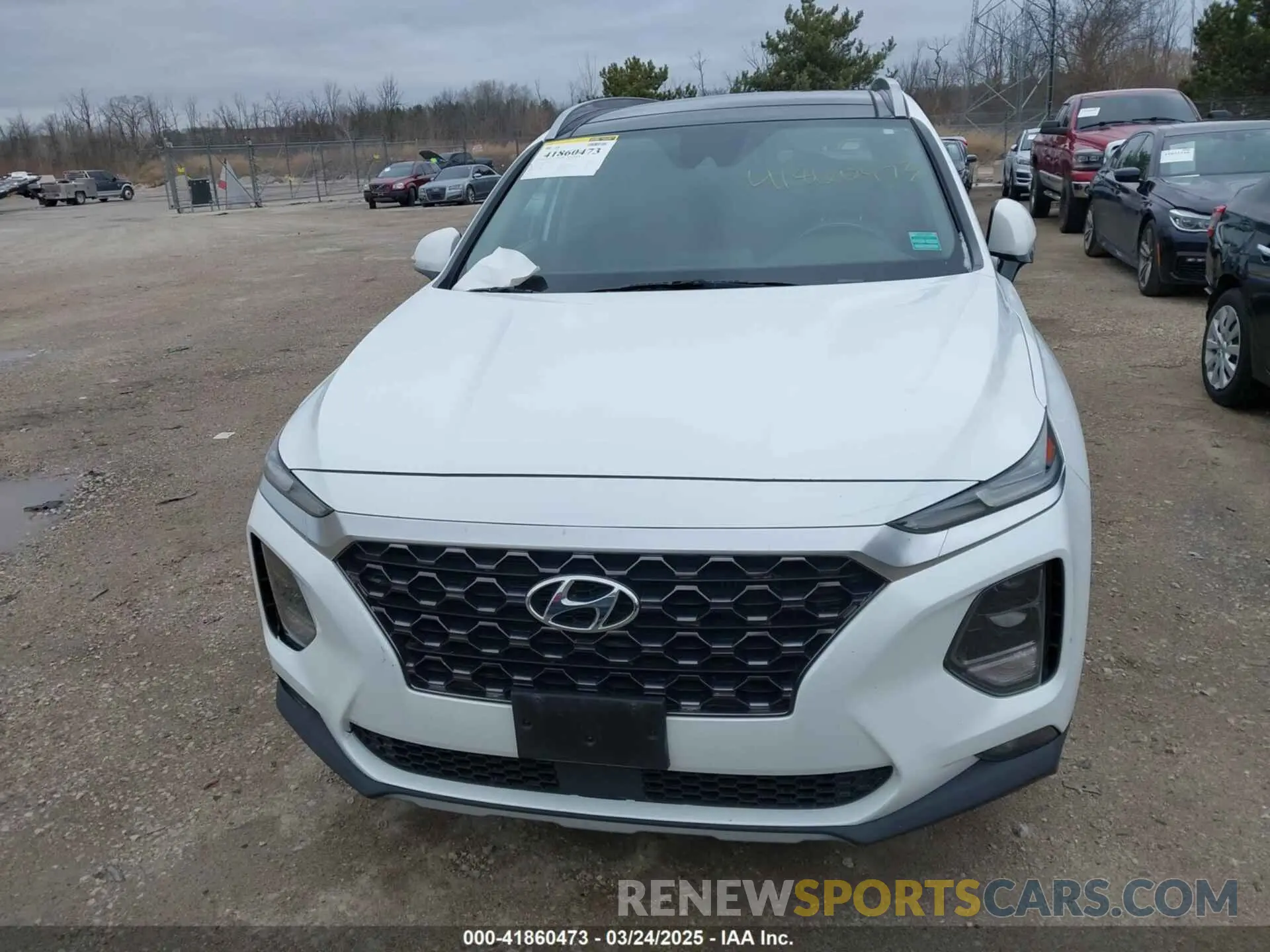 13 Photograph of a damaged car 5NMS5CAAXKH131278 HYUNDAI SANTA FE 2019