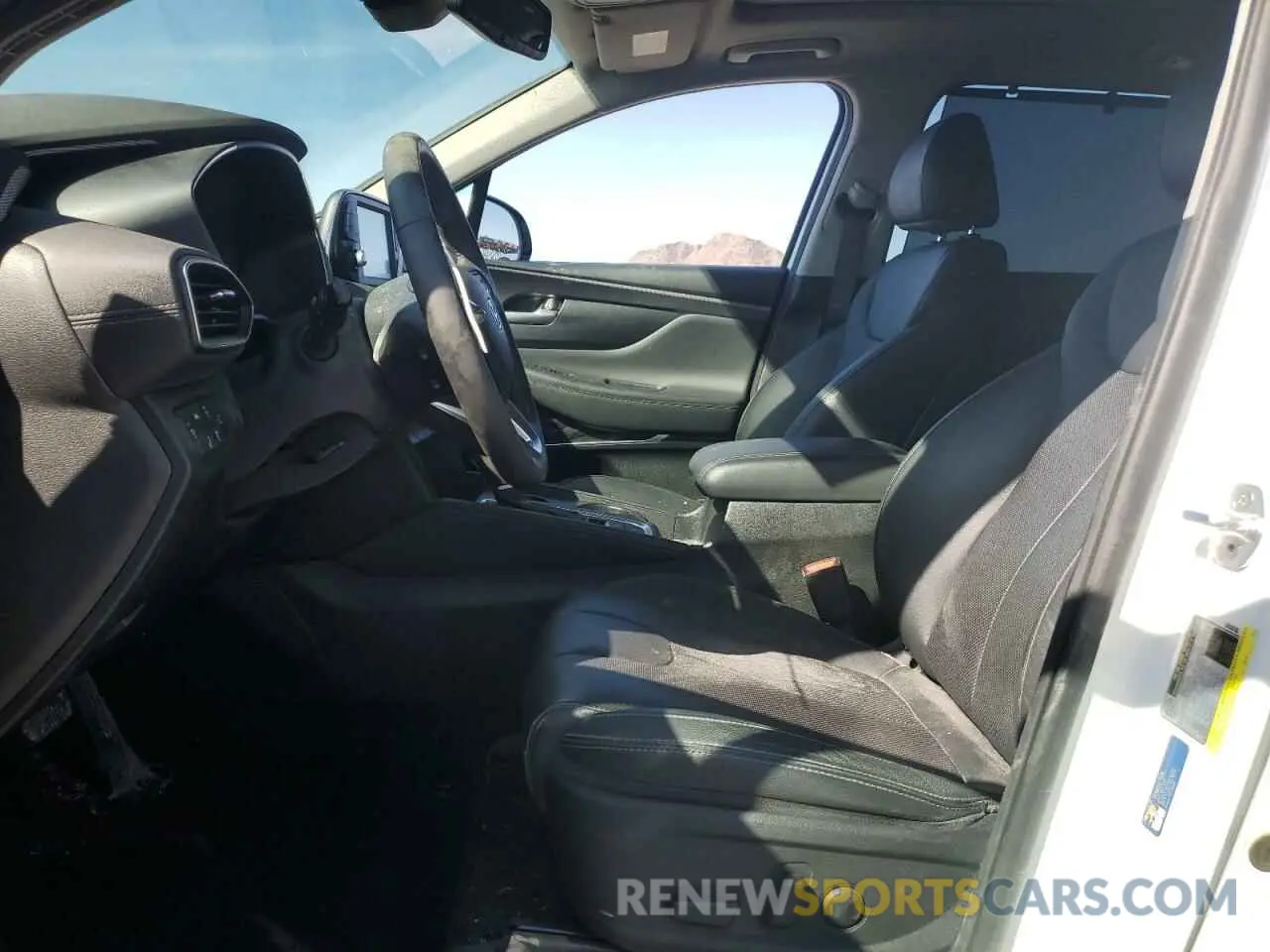 7 Photograph of a damaged car 5NMS5CAD0KH064913 HYUNDAI SANTA FE 2019
