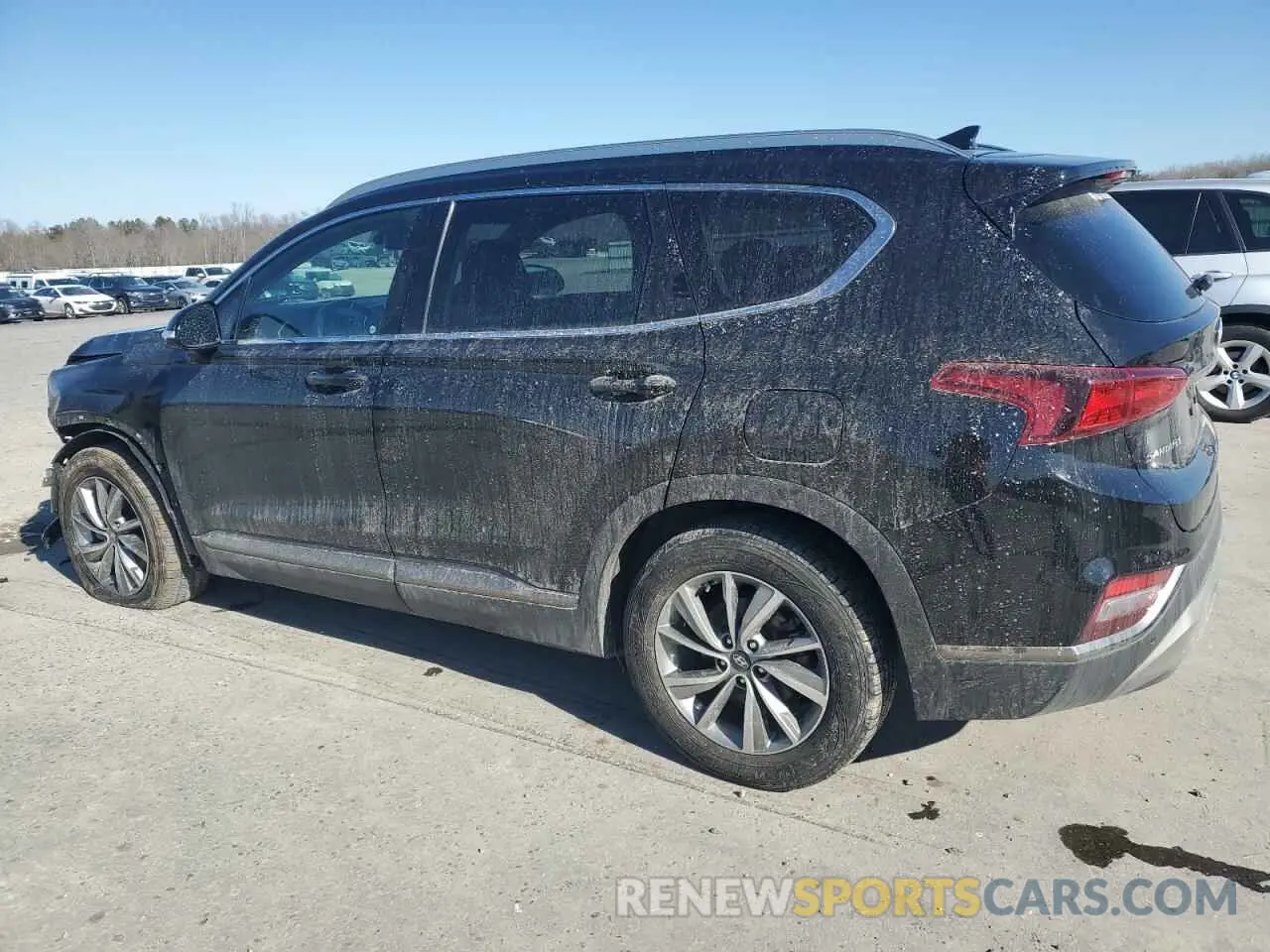 2 Photograph of a damaged car 5NMS5CAD3KH068714 HYUNDAI SANTA FE 2019