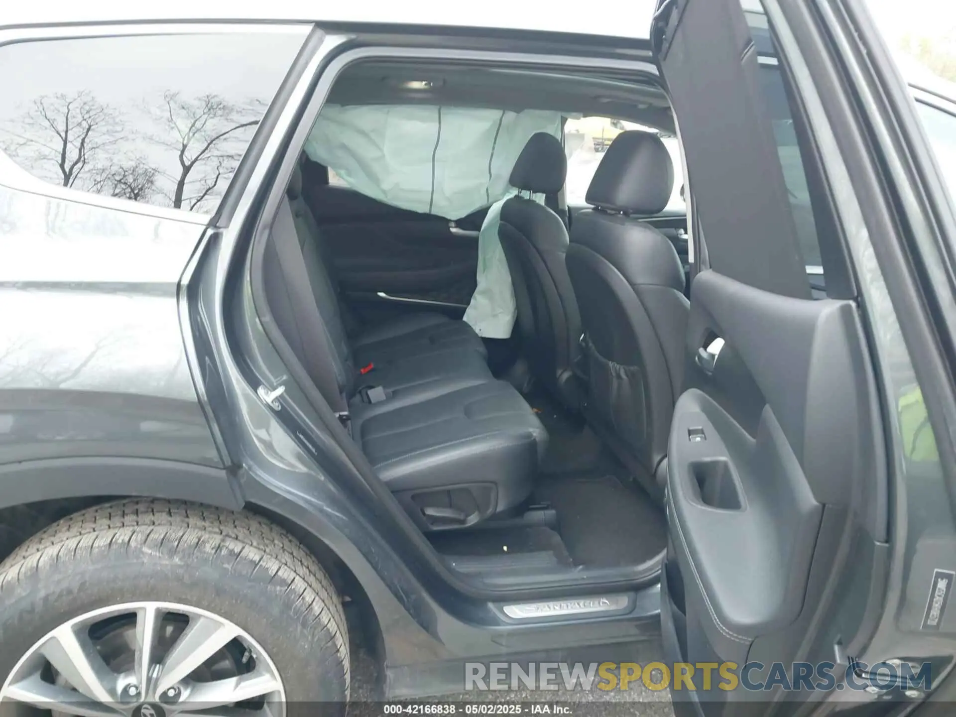 8 Фотография поврежденного автомобиля 5NMS5CAD5KH065720 HYUNDAI SANTA FE 2019