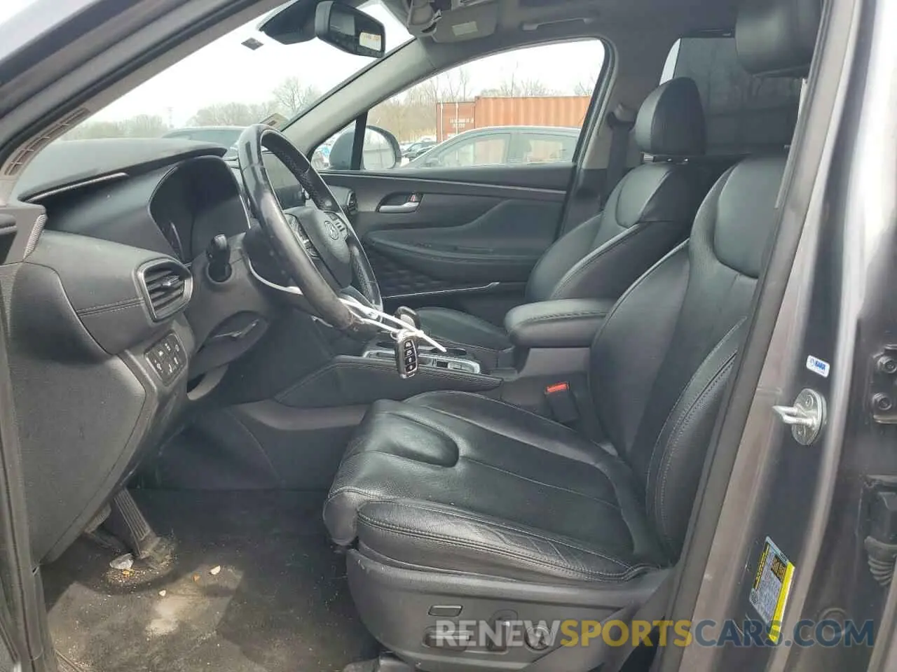 7 Photograph of a damaged car 5NMS5CAD7KH001629 HYUNDAI SANTA FE 2019