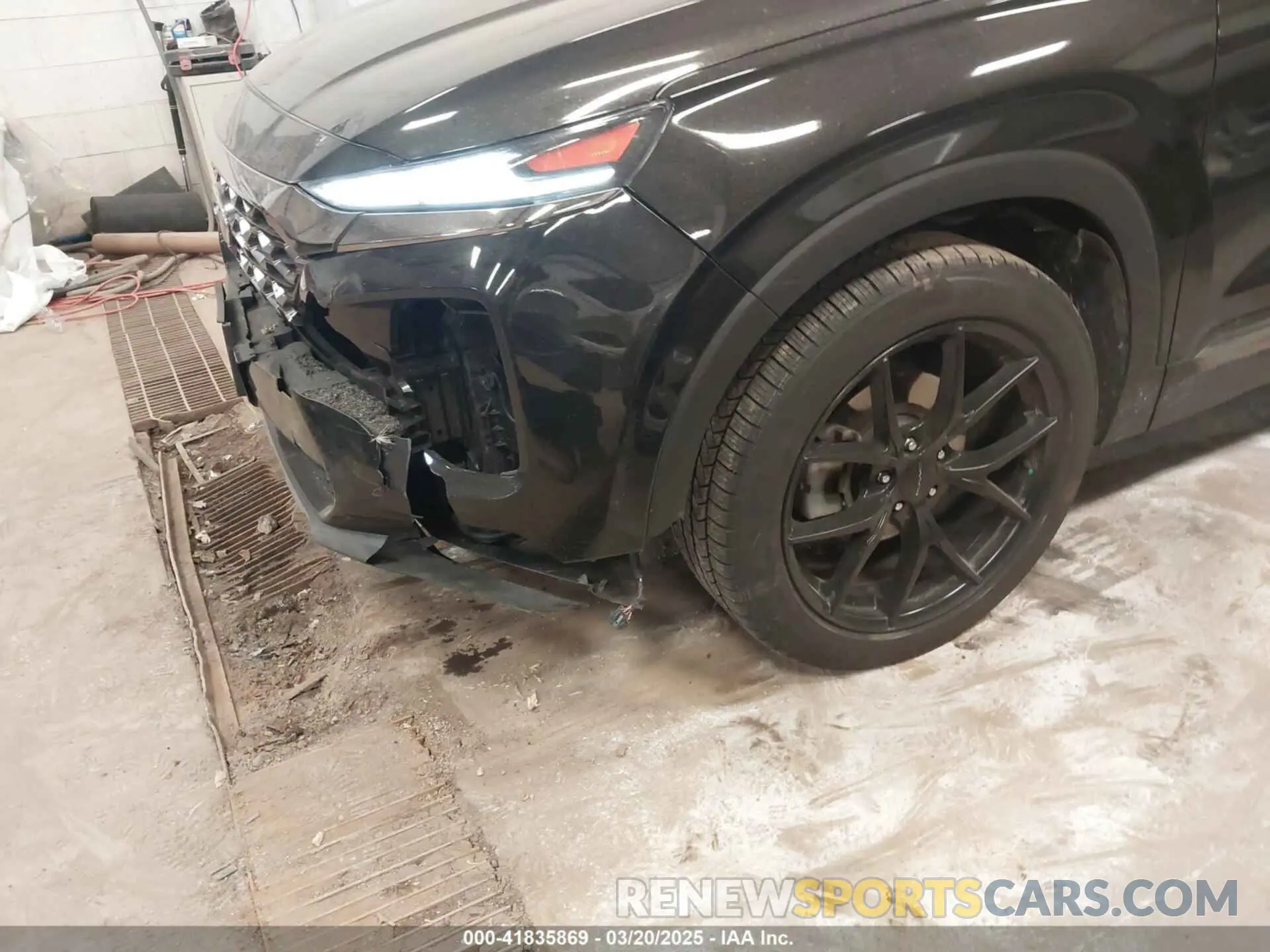 17 Фотография поврежденного автомобиля 5NMS5CAD9KH002846 HYUNDAI SANTA FE 2019