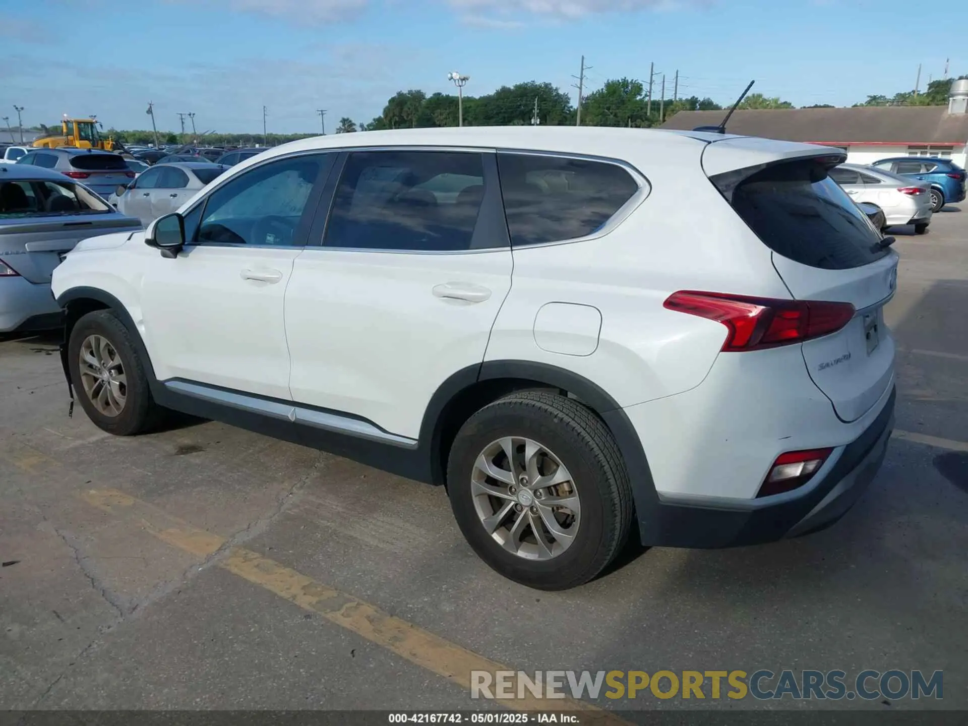 3 Photograph of a damaged car 5NMS23AD0LH221947 HYUNDAI SANTA FE 2020