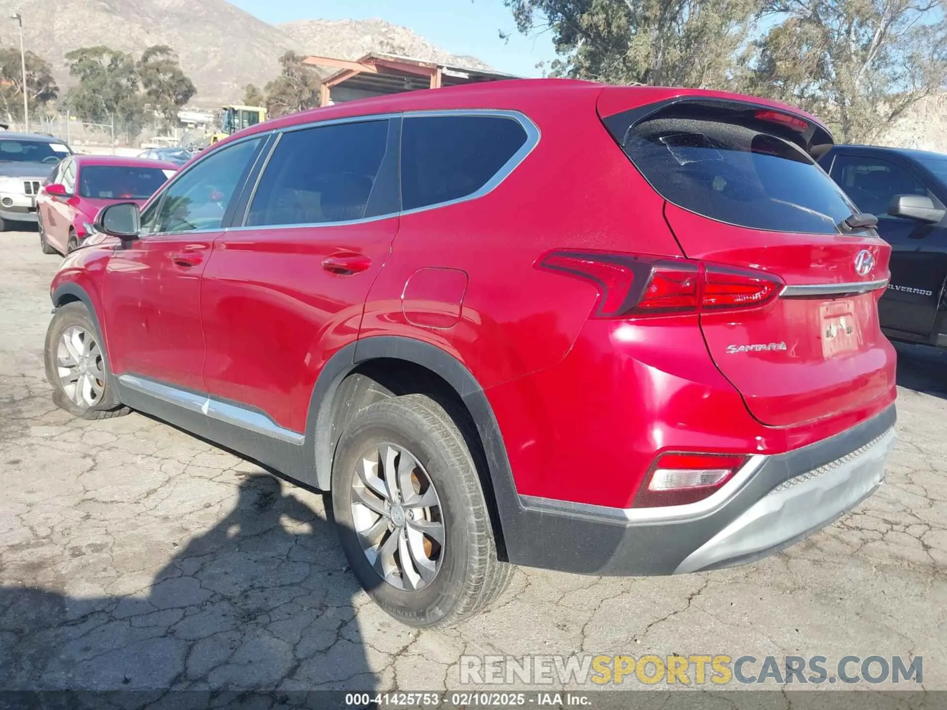 3 Photograph of a damaged car 5NMS23AD1LH137619 HYUNDAI SANTA FE 2020