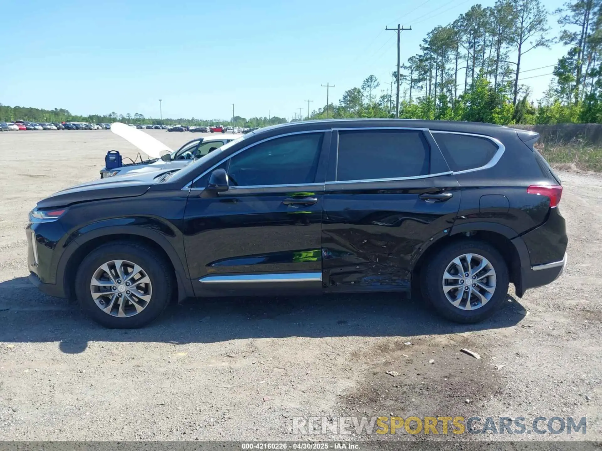14 Photograph of a damaged car 5NMS23AD2LH160715 HYUNDAI SANTA FE 2020