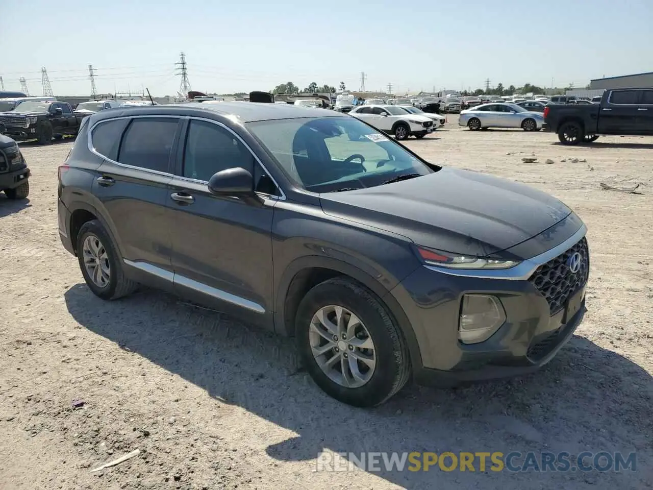 4 Photograph of a damaged car 5NMS23AD5LH221796 HYUNDAI SANTA FE 2020
