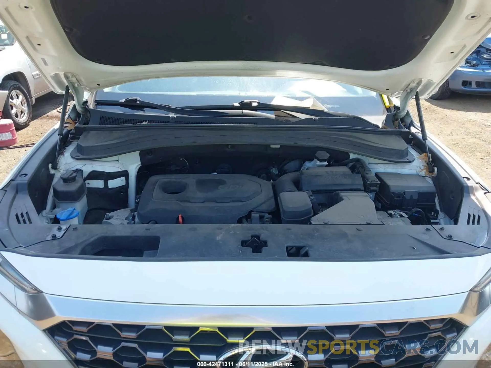 10 Photograph of a damaged car 5NMS2CAD1LH149026 HYUNDAI SANTA FE 2020