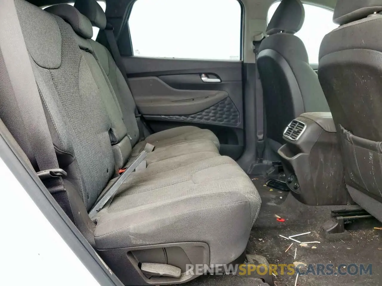 11 Photograph of a damaged car 5NMS2CAD1LH157689 HYUNDAI SANTA FE 2020