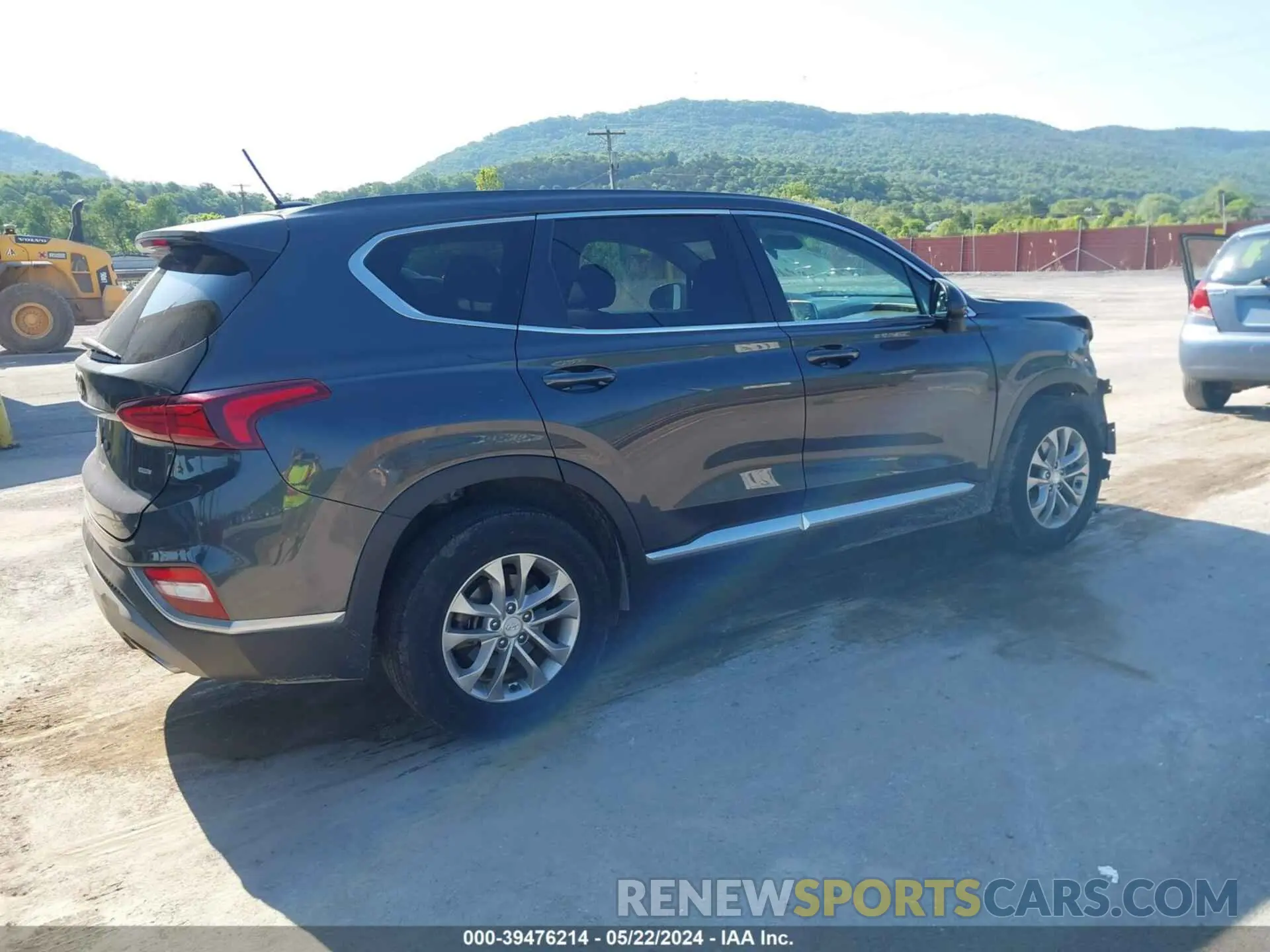 4 Фотография поврежденного автомобиля 5NMS2CAD1LH229443 HYUNDAI SANTA FE 2020
