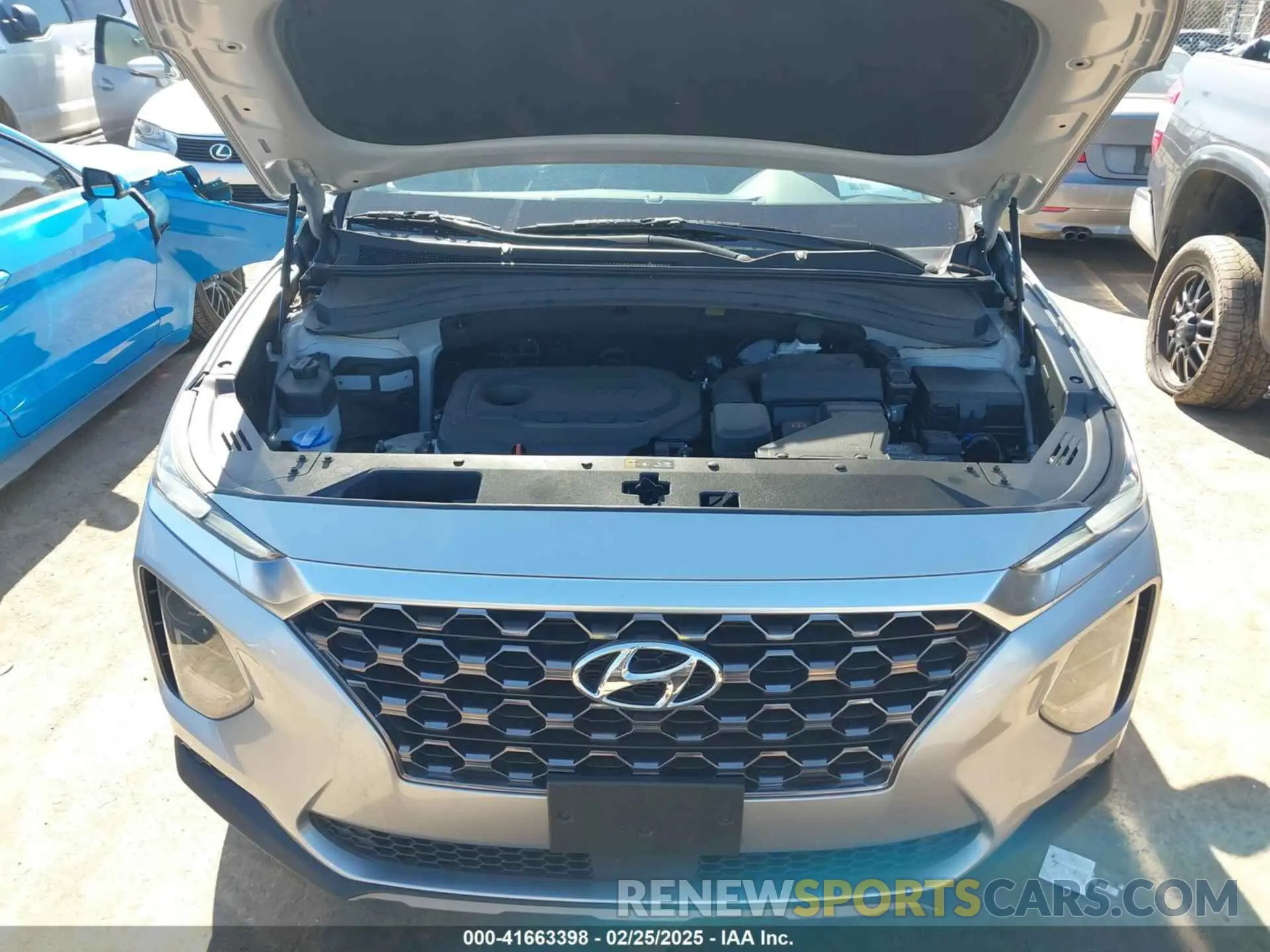 10 Photograph of a damaged car 5NMS2CAD2LH285861 HYUNDAI SANTA FE 2020