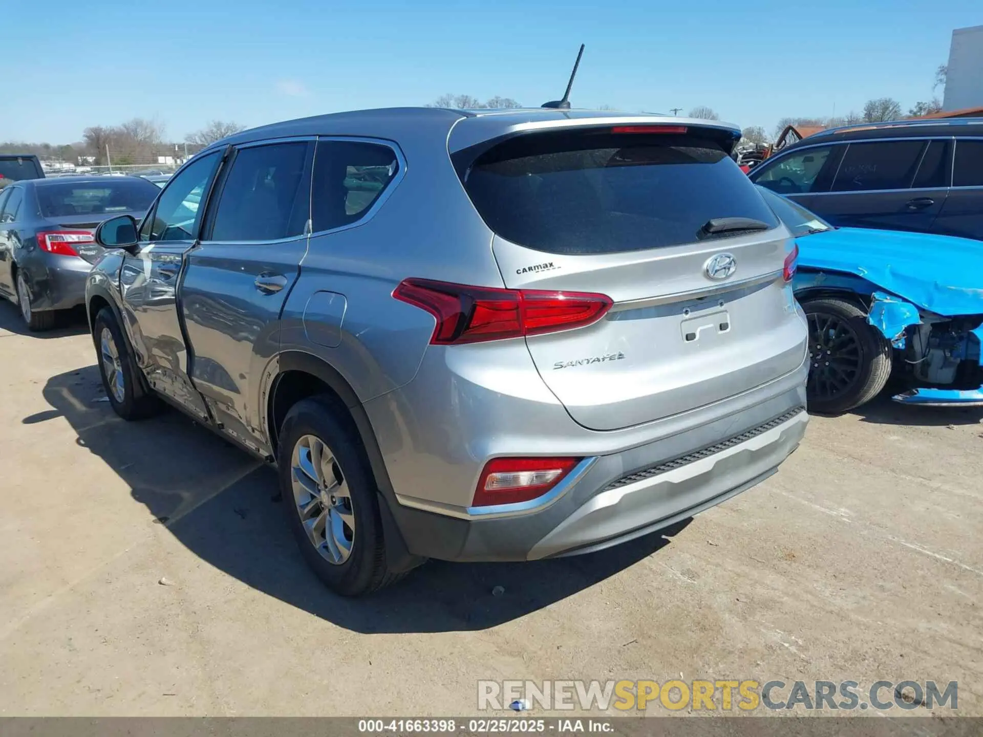 3 Photograph of a damaged car 5NMS2CAD2LH285861 HYUNDAI SANTA FE 2020