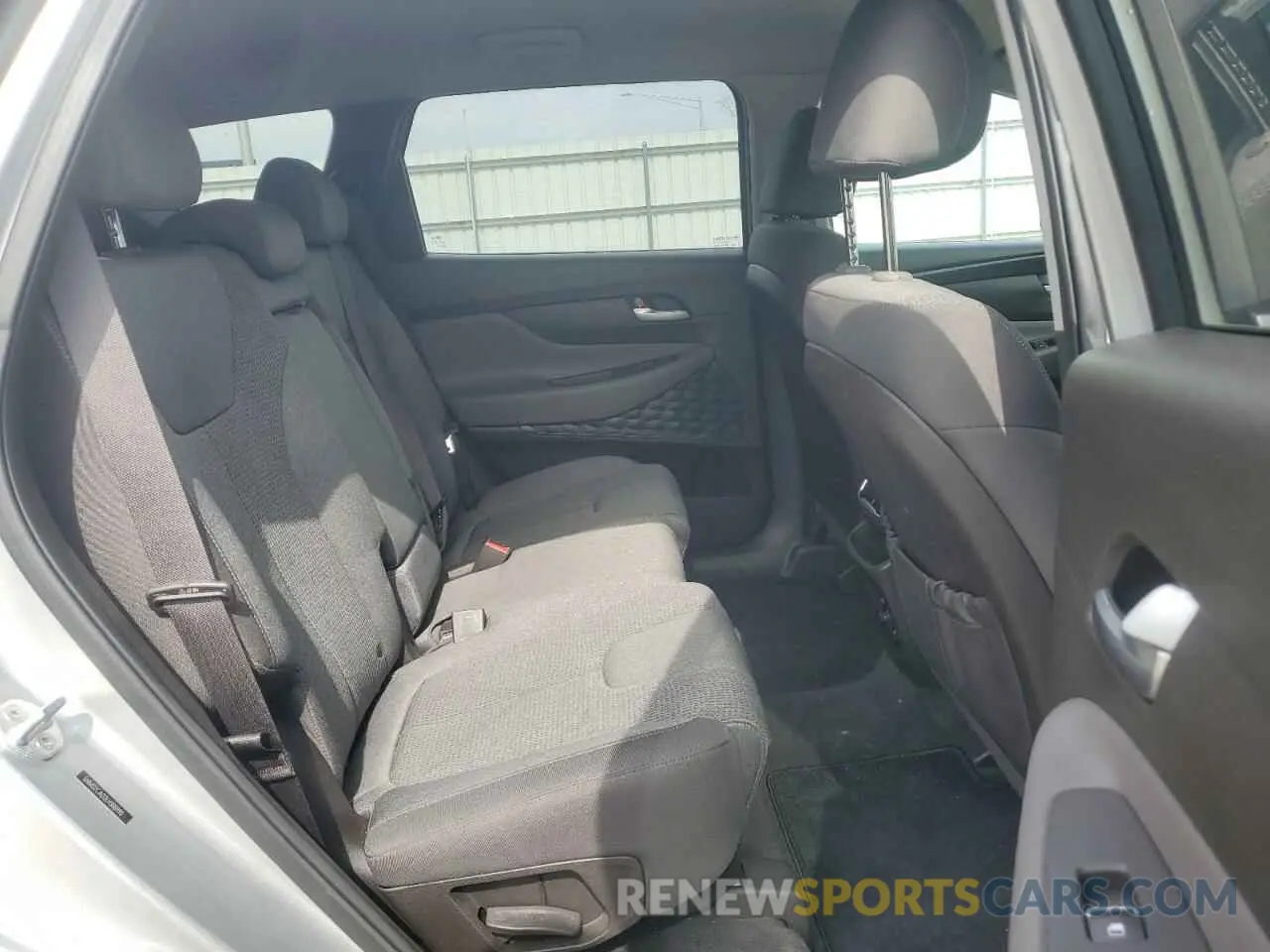 11 Photograph of a damaged car 5NMS2CAD2LH300990 HYUNDAI SANTA FE 2020