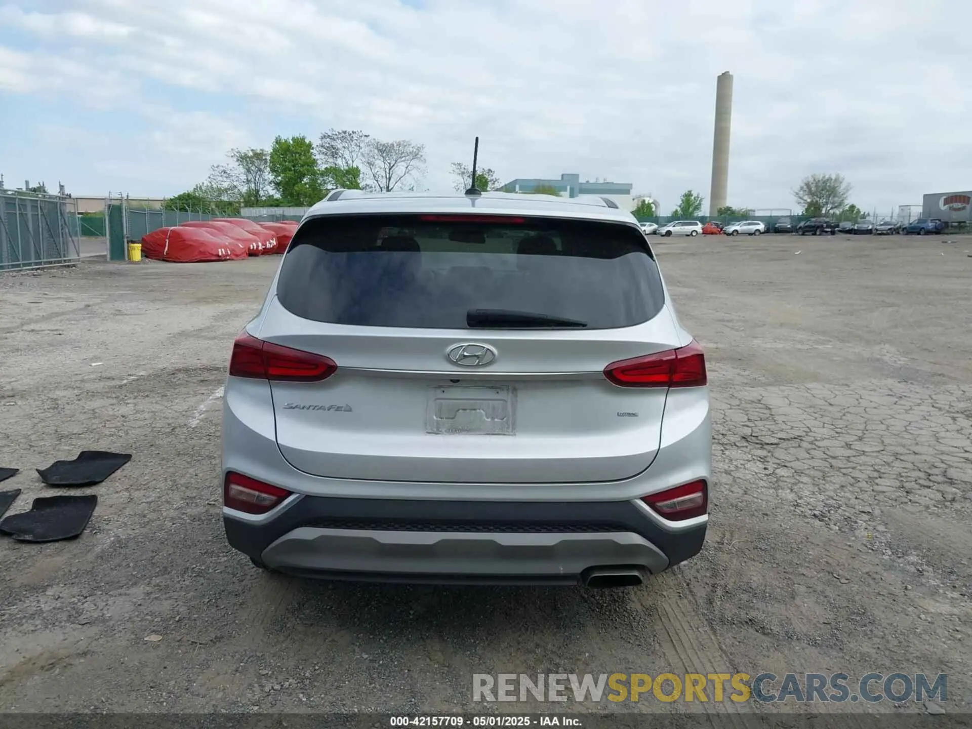 17 Photograph of a damaged car 5NMS2CAD3LH147634 HYUNDAI SANTA FE 2020