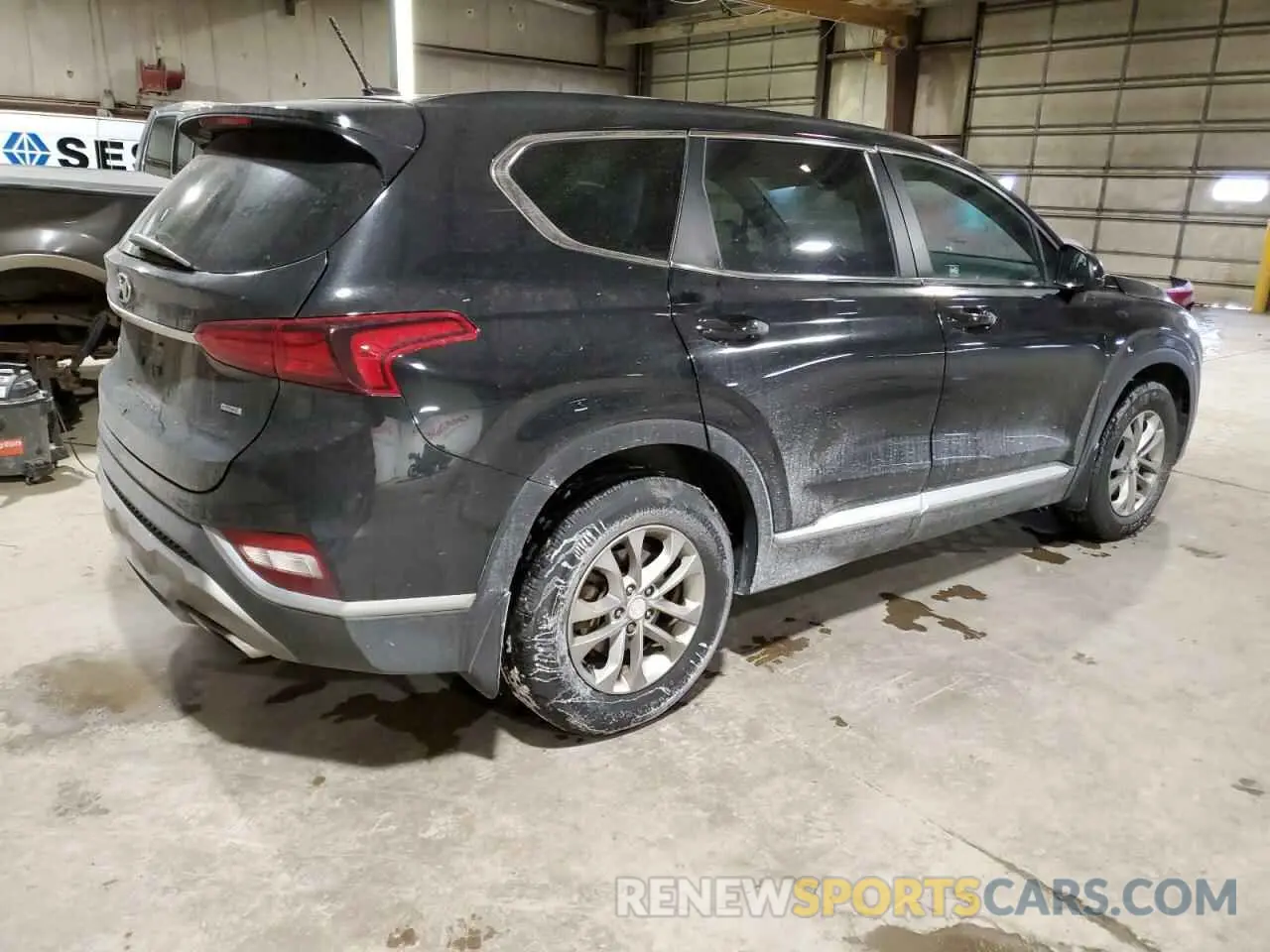 3 Photograph of a damaged car 5NMS2CAD3LH285707 HYUNDAI SANTA FE 2020