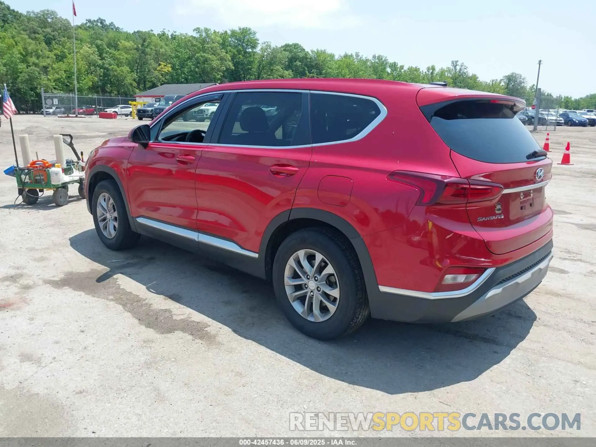 3 Photograph of a damaged car 5NMS2CAD4LH148372 HYUNDAI SANTA FE 2020