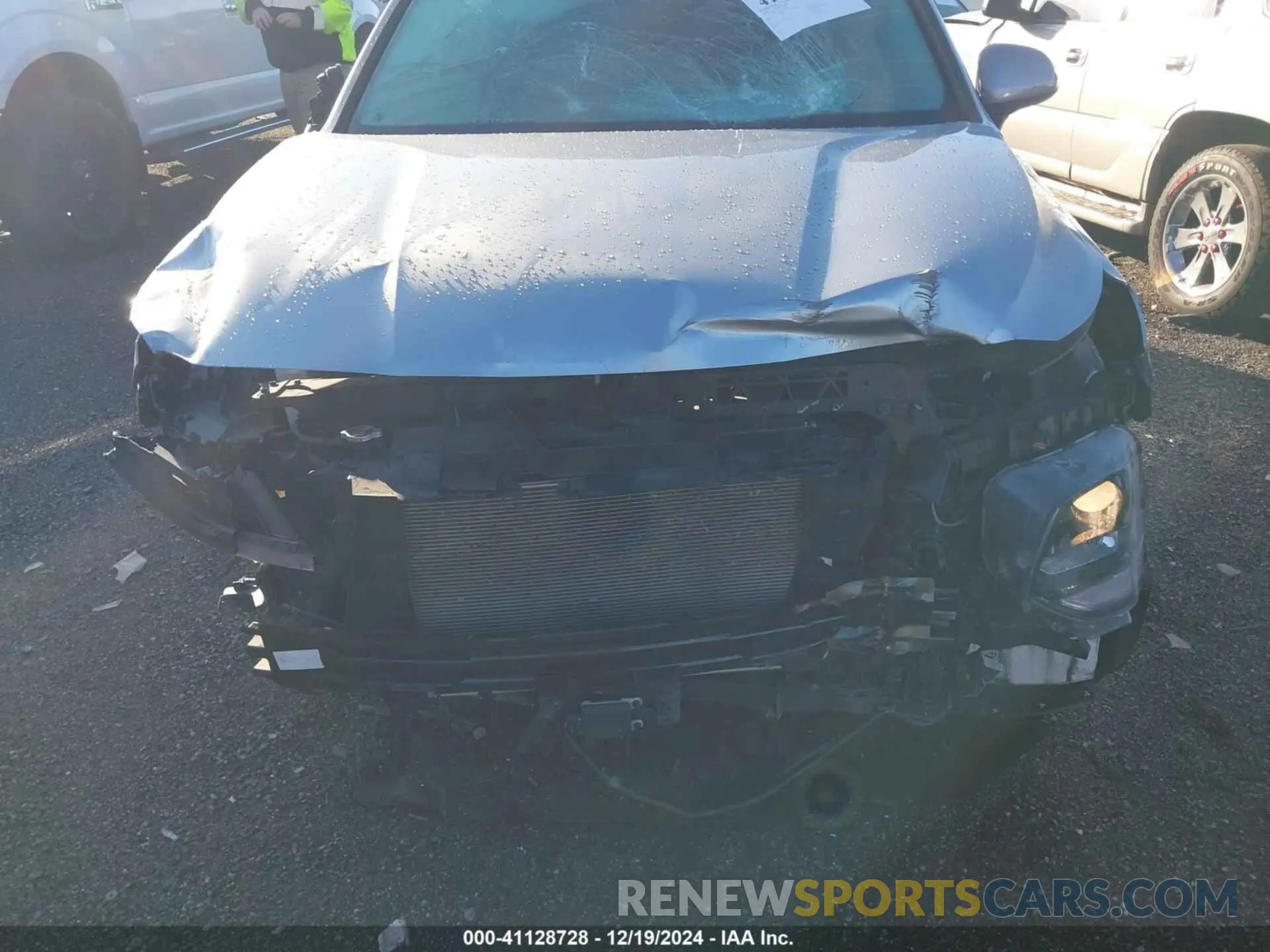 13 Photograph of a damaged car 5NMS2CAD7LH280610 HYUNDAI SANTA FE 2020