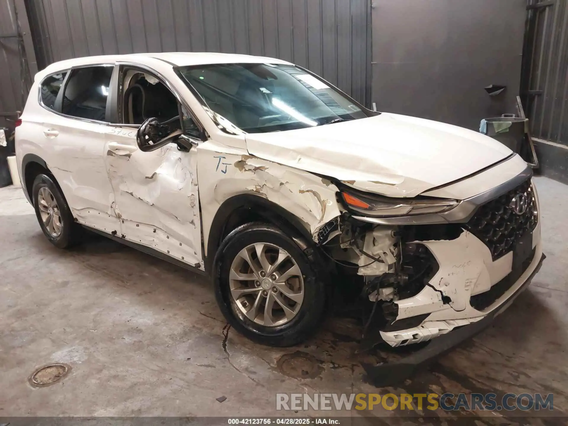 1 Photograph of a damaged car 5NMS2CAD8LH163523 HYUNDAI SANTA FE 2020