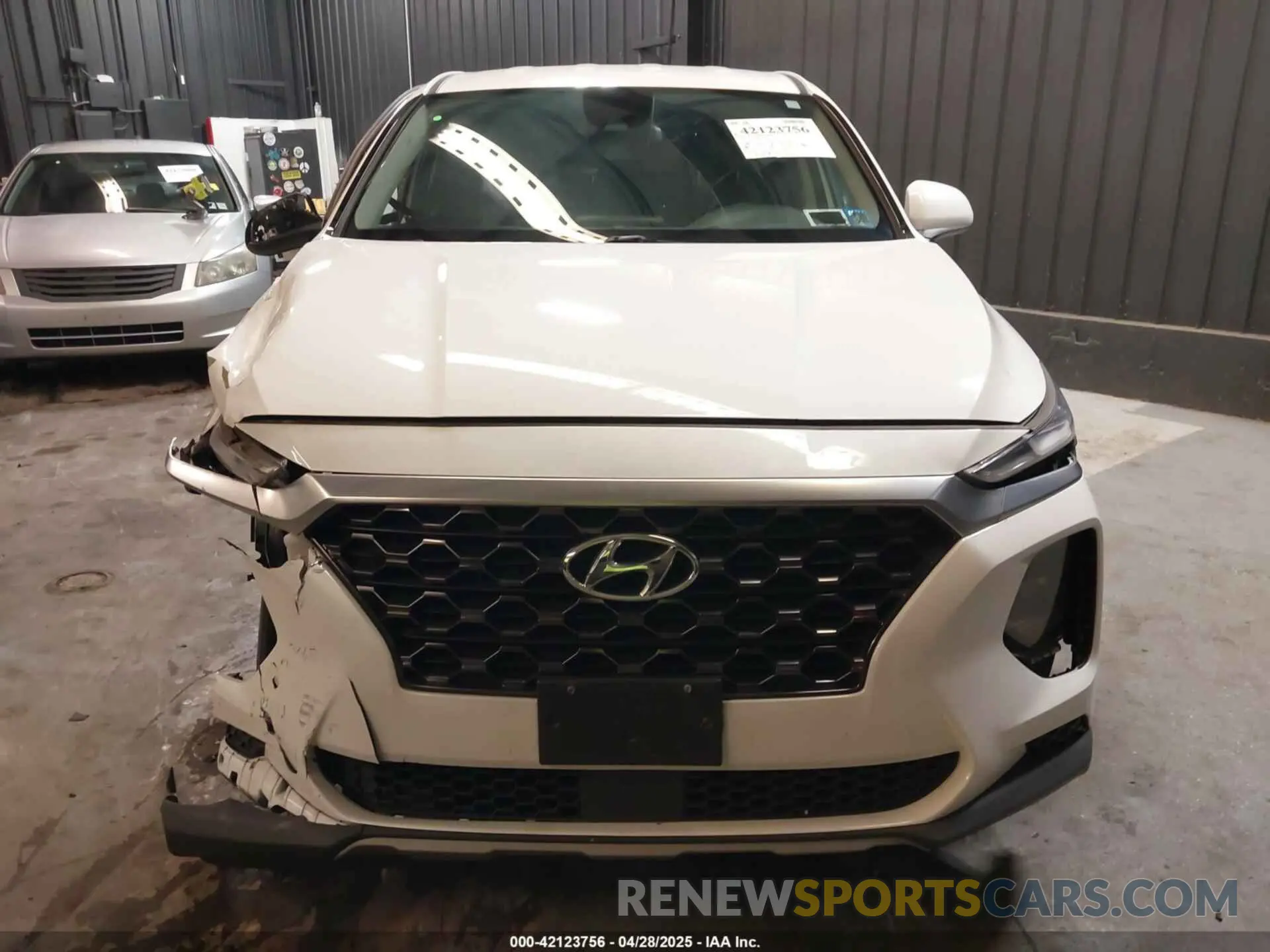 13 Photograph of a damaged car 5NMS2CAD8LH163523 HYUNDAI SANTA FE 2020