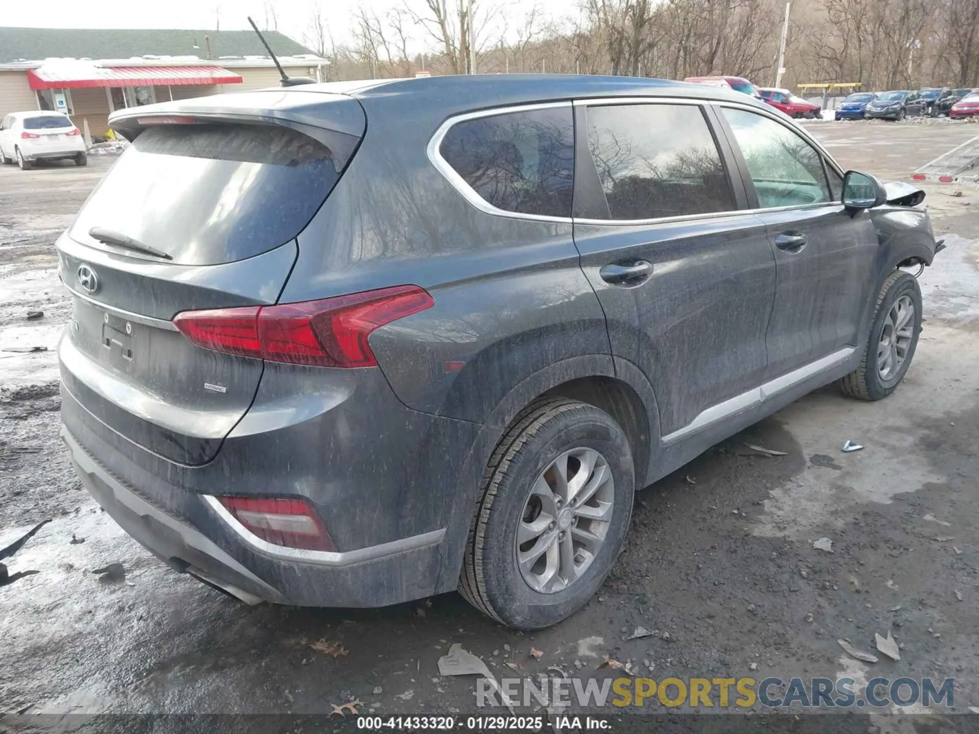 4 Photograph of a damaged car 5NMS2CAD9LH180329 HYUNDAI SANTA FE 2020