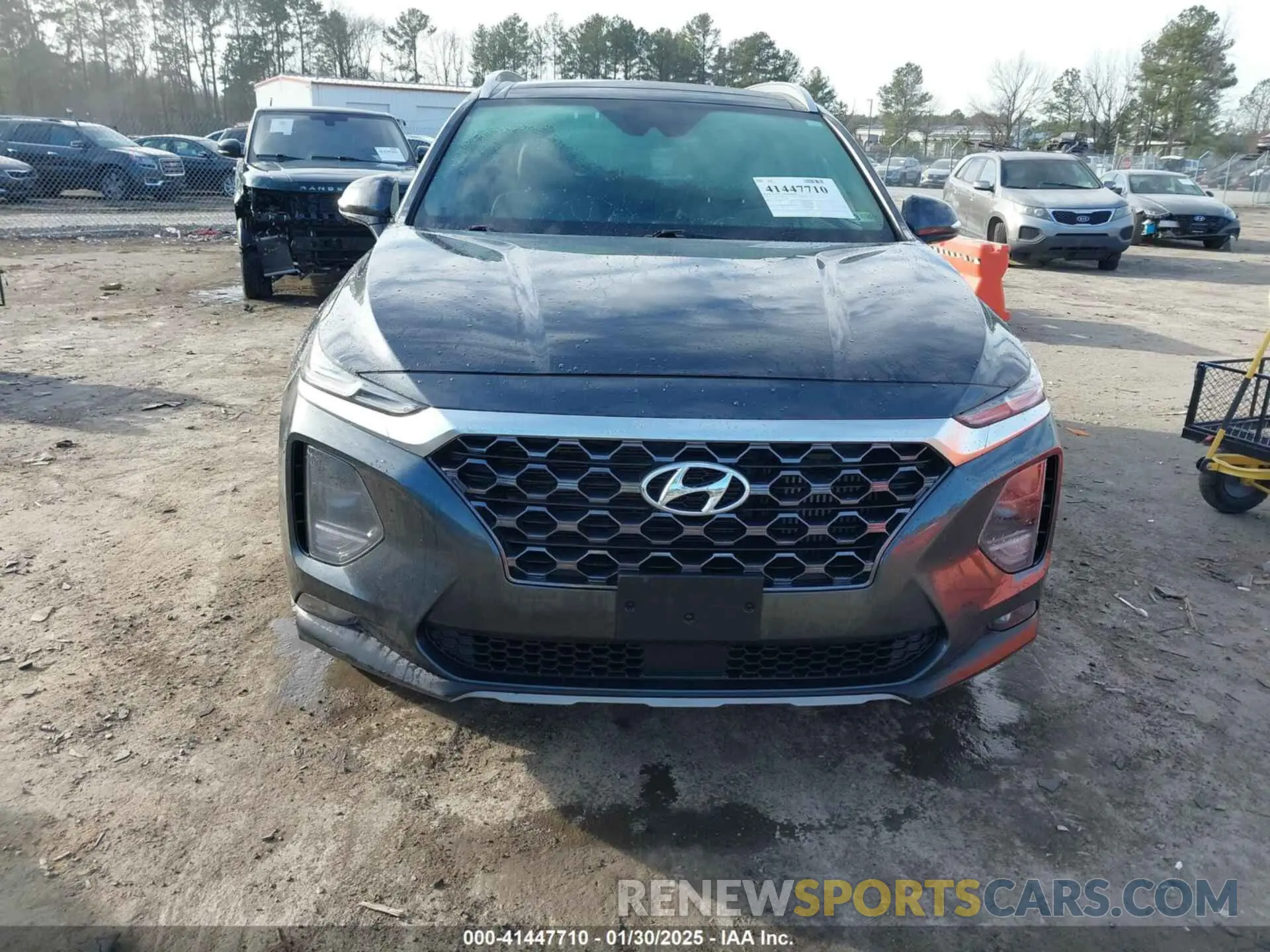 12 Photograph of a damaged car 5NMS33AA4LH272449 HYUNDAI SANTA FE 2020