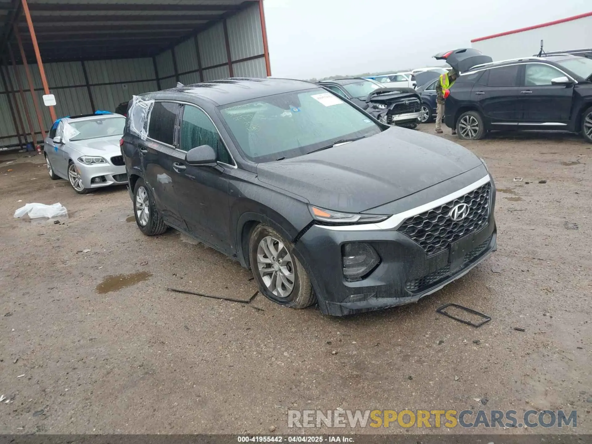 1 Фотография поврежденного автомобиля 5NMS33AD0LH224067 HYUNDAI SANTA FE 2020