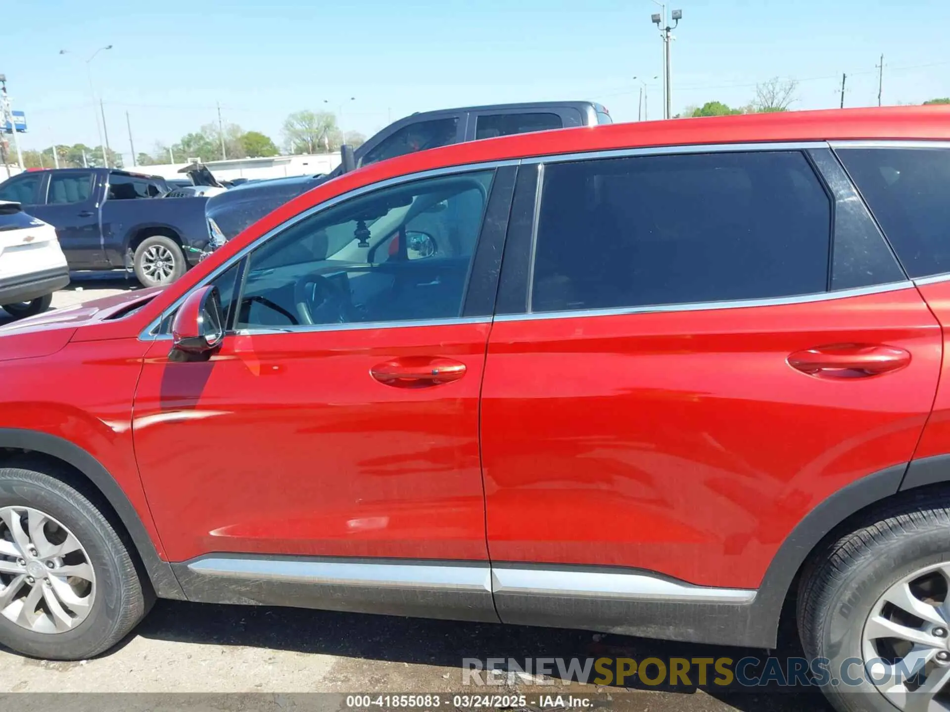 14 Photograph of a damaged car 5NMS33AD0LH229799 HYUNDAI SANTA FE 2020