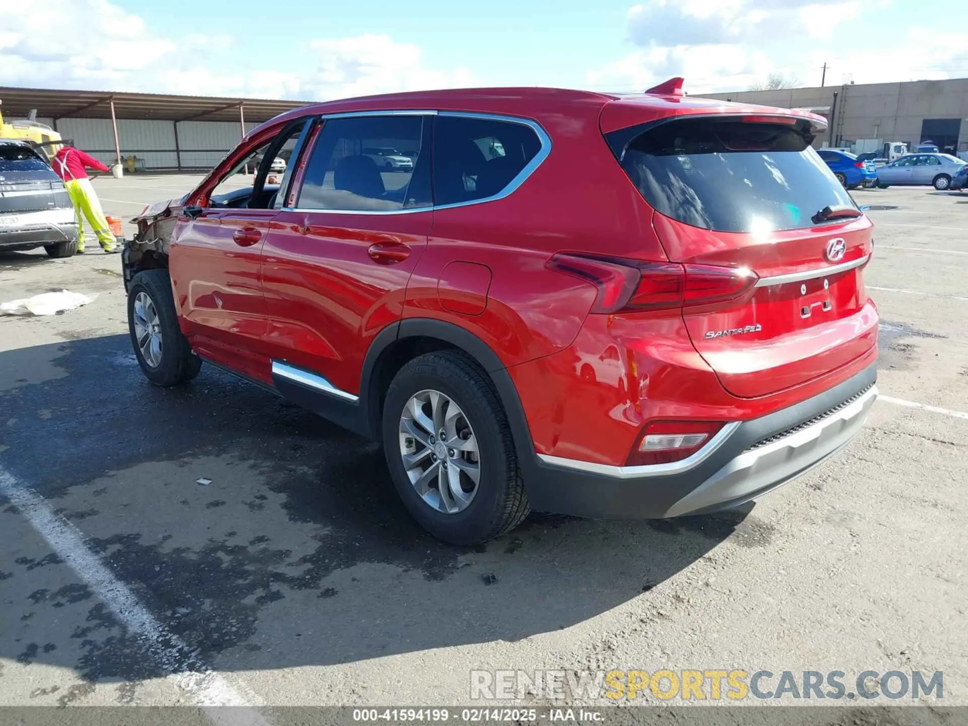 3 Photograph of a damaged car 5NMS33AD2LH200742 HYUNDAI SANTA FE 2020