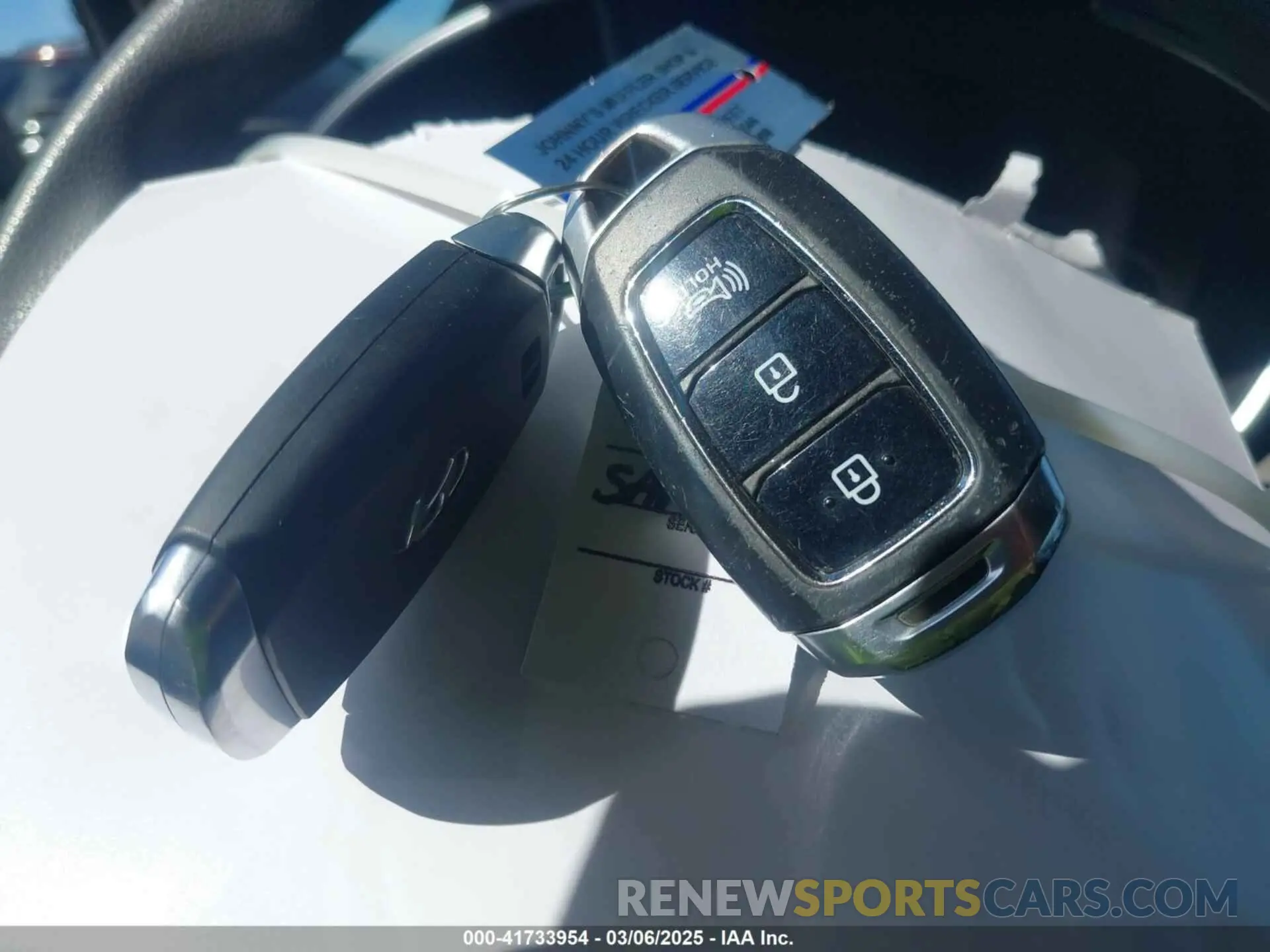11 Photograph of a damaged car 5NMS33AD3LH153043 HYUNDAI SANTA FE 2020