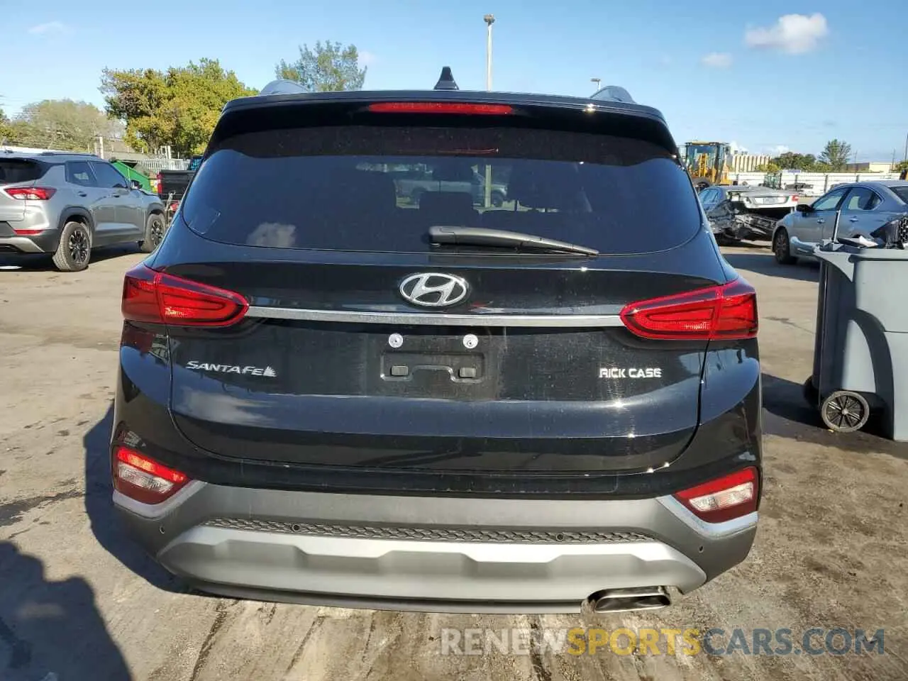 6 Photograph of a damaged car 5NMS33AD4LH249067 HYUNDAI SANTA FE 2020