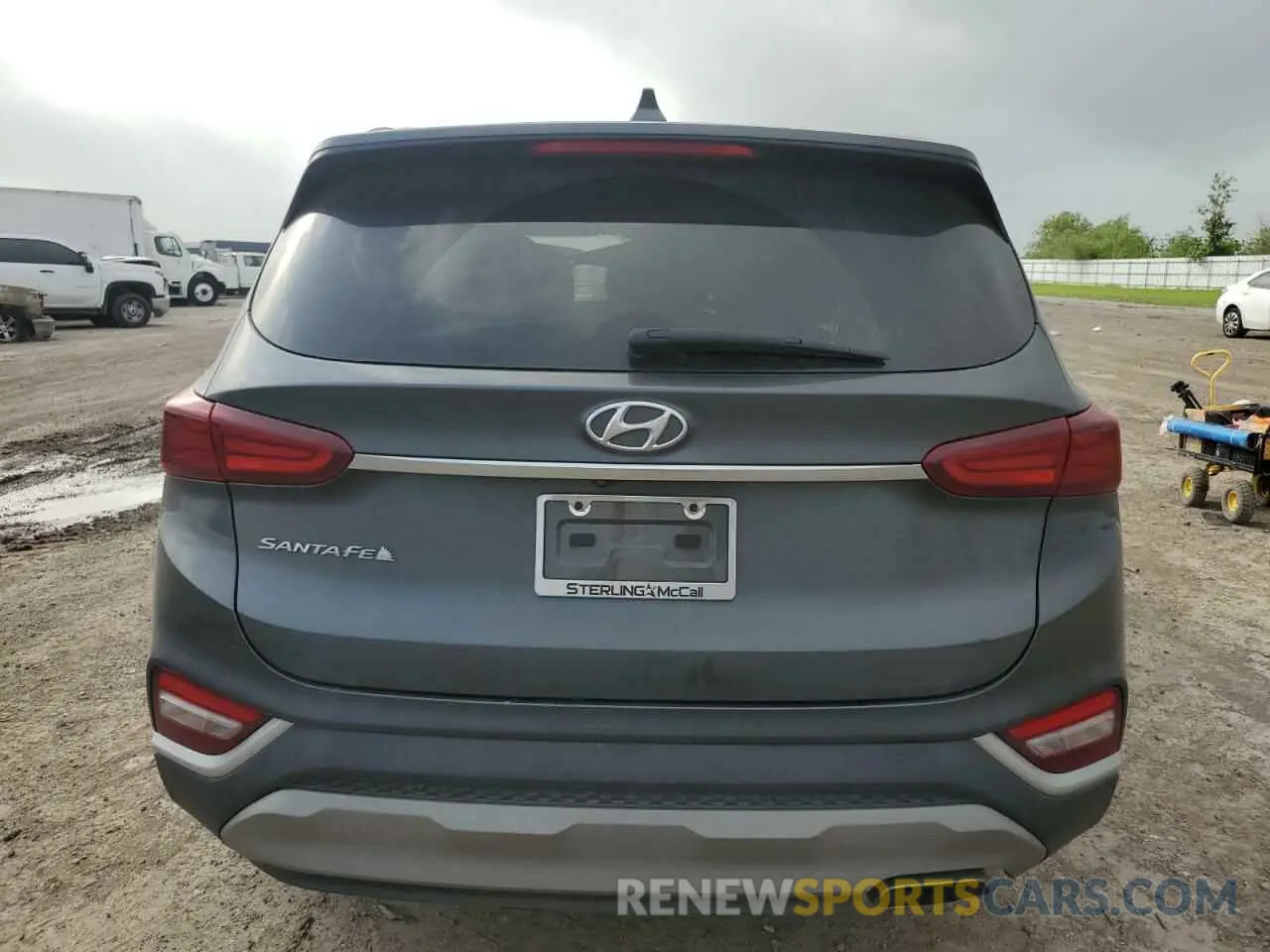6 Photograph of a damaged car 5NMS33AD4LH254074 HYUNDAI SANTA FE 2020